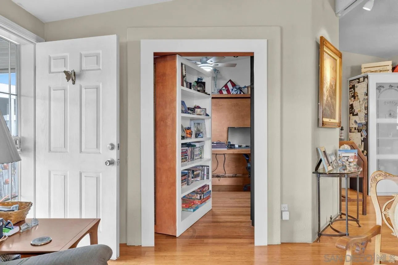 https://cdn.realtyfeed.com/cdn/127/260007723/b3219ecf351d426cc53992652bb0bf15.webp