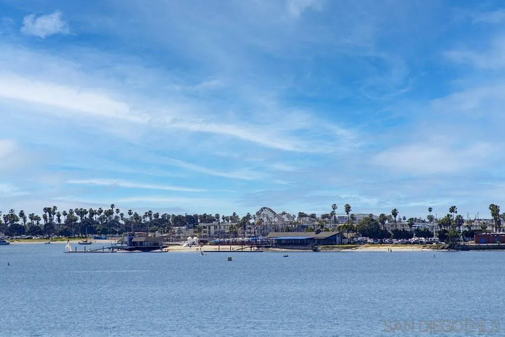 Photo #52: 260007728 Listing: Photo #52