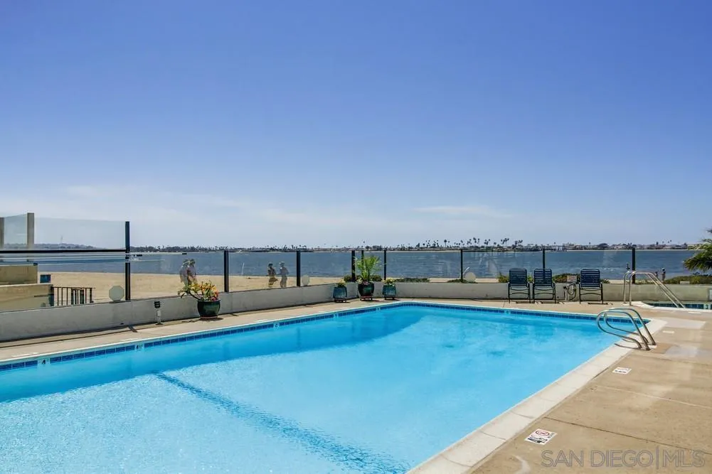 Photo #55: 260007728 Listing: Photo #55