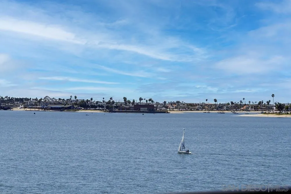 Photo #53: 260007728 Listing: Photo #53