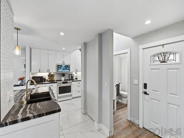 https://cdn.realtyfeed.com/cdn/127/260007729/3ab83bf8b00046d7a91b0d5911f333b4.webp