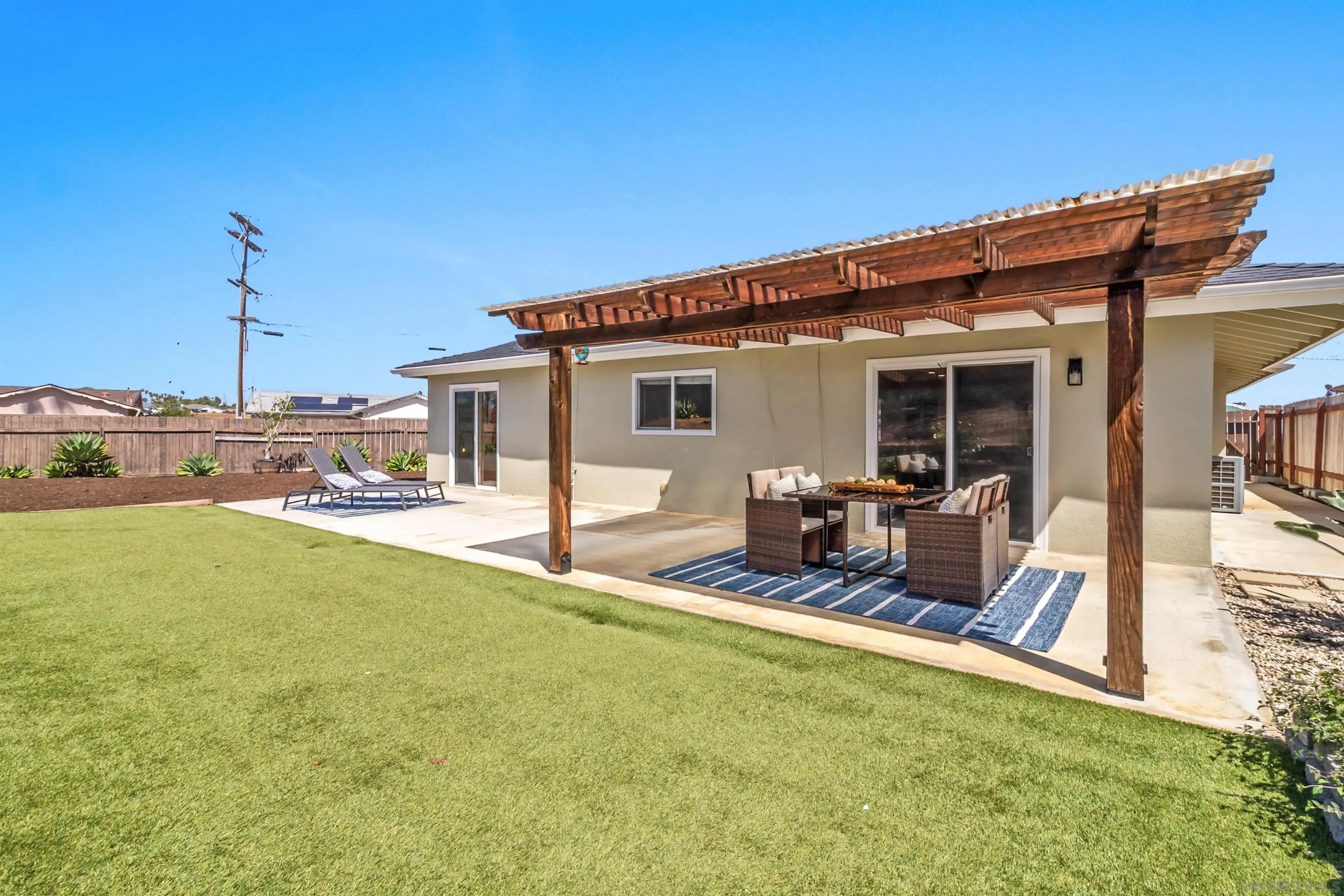 https://cdn.realtyfeed.com/cdn/127/260007731/94a058b8447e94a8da2ffa2a27091ff1.webp