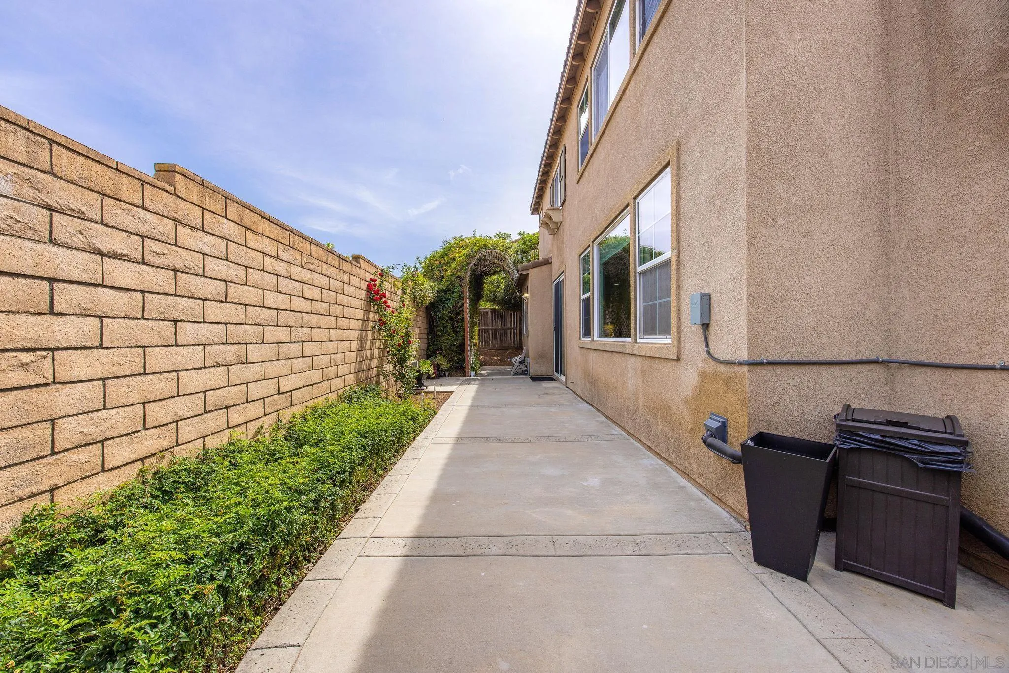 https://cdn.realtyfeed.com/cdn/127/260007737/5516669d382f1cebfc6a890f5b092578.webp