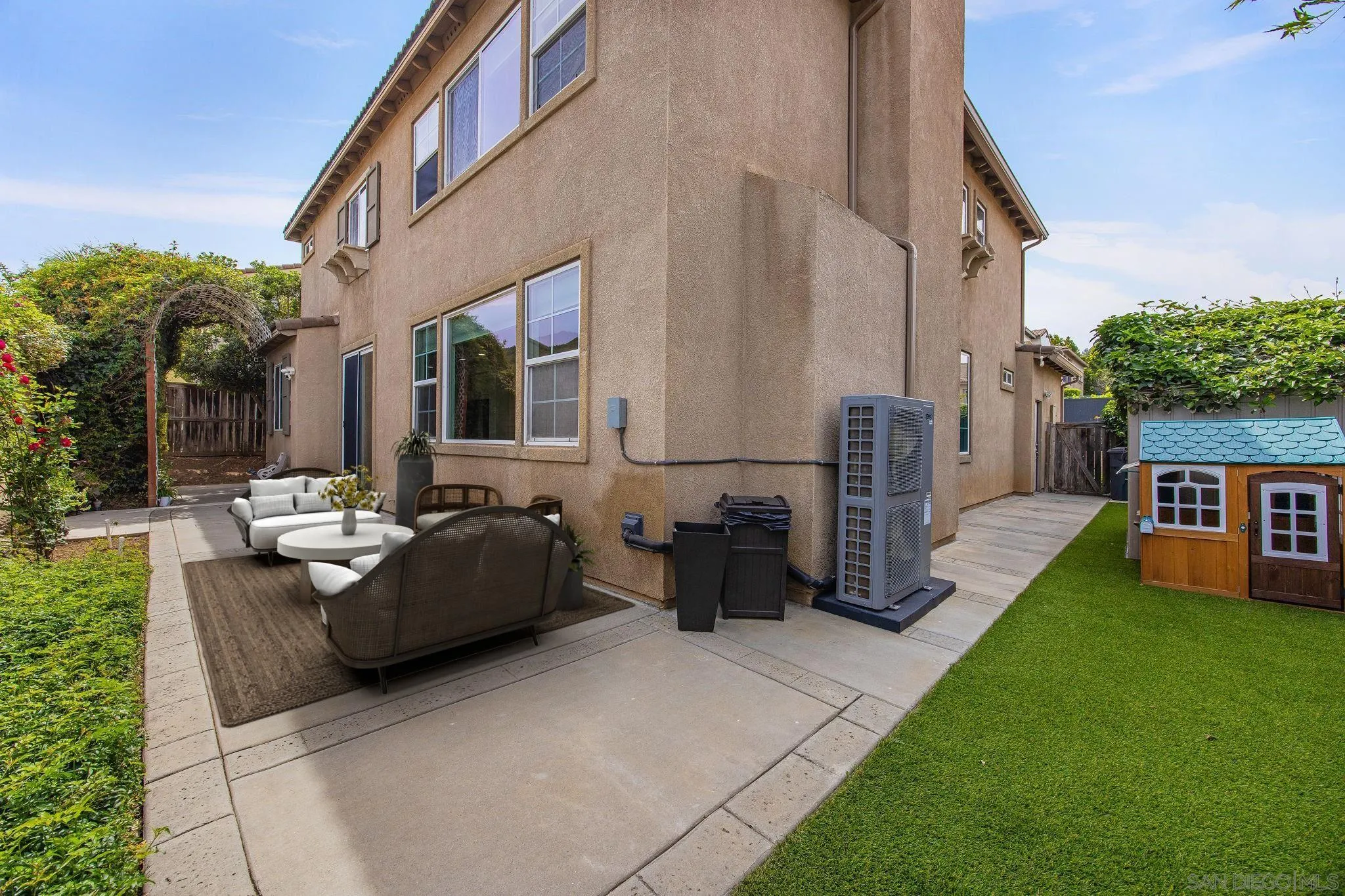 https://cdn.realtyfeed.com/cdn/127/260007737/776a696884f73cc6507bab14b71ff58c.webp