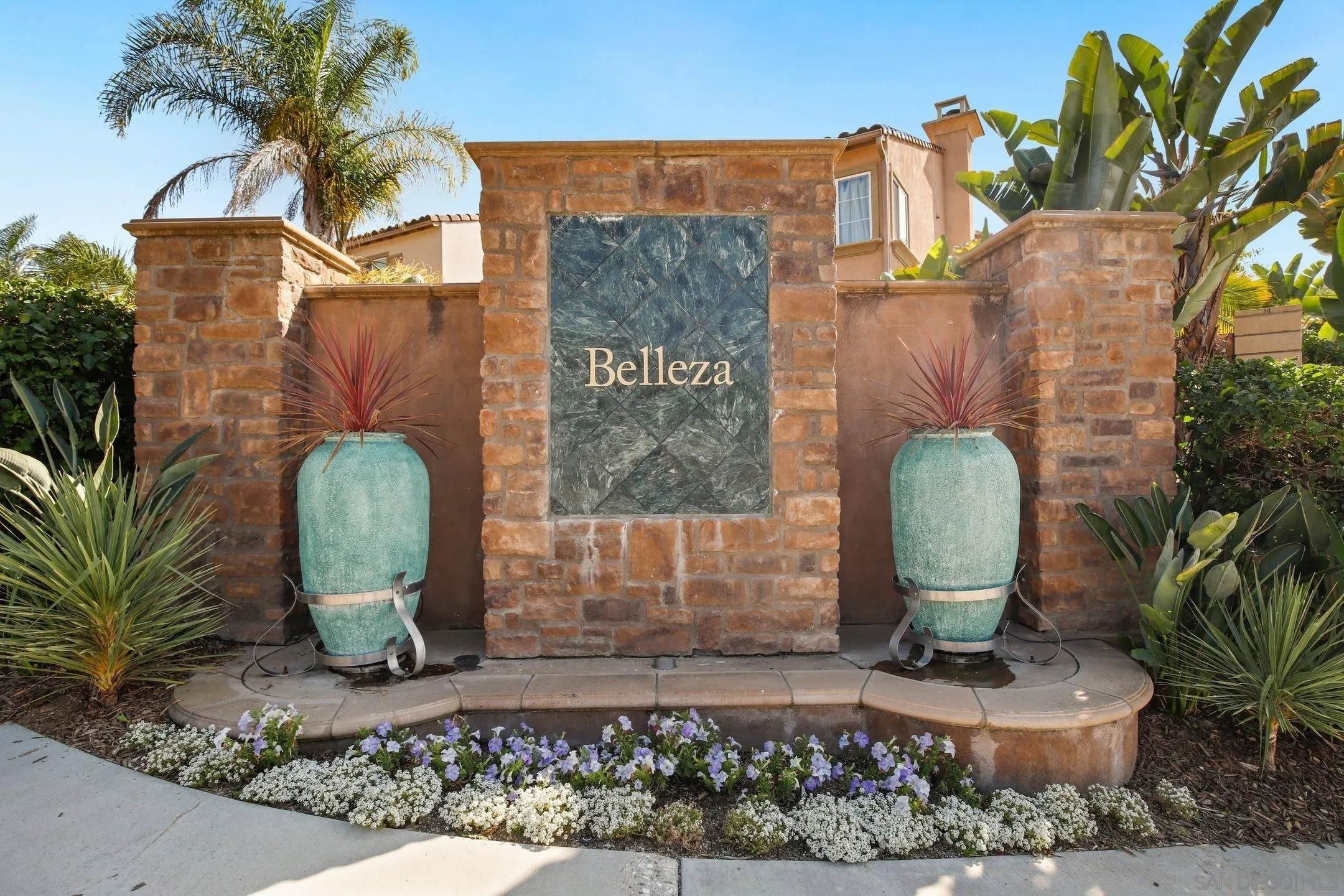 https://cdn.realtyfeed.com/cdn/127/260007737/ed378ccfbfcaf0b5137c26186e244479.webp