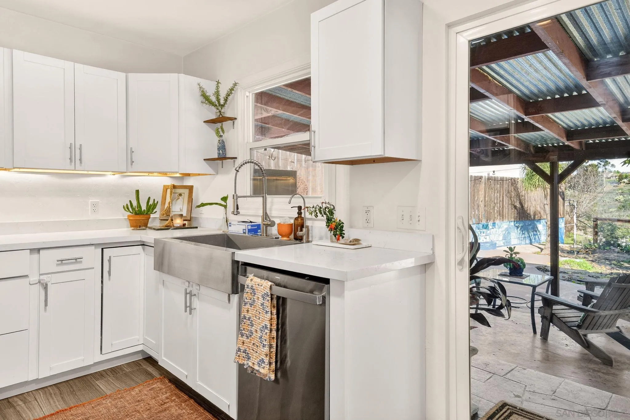 https://cdn.realtyfeed.com/cdn/127/260007740/7f821239da4685f520971b73c4dc7226.webp