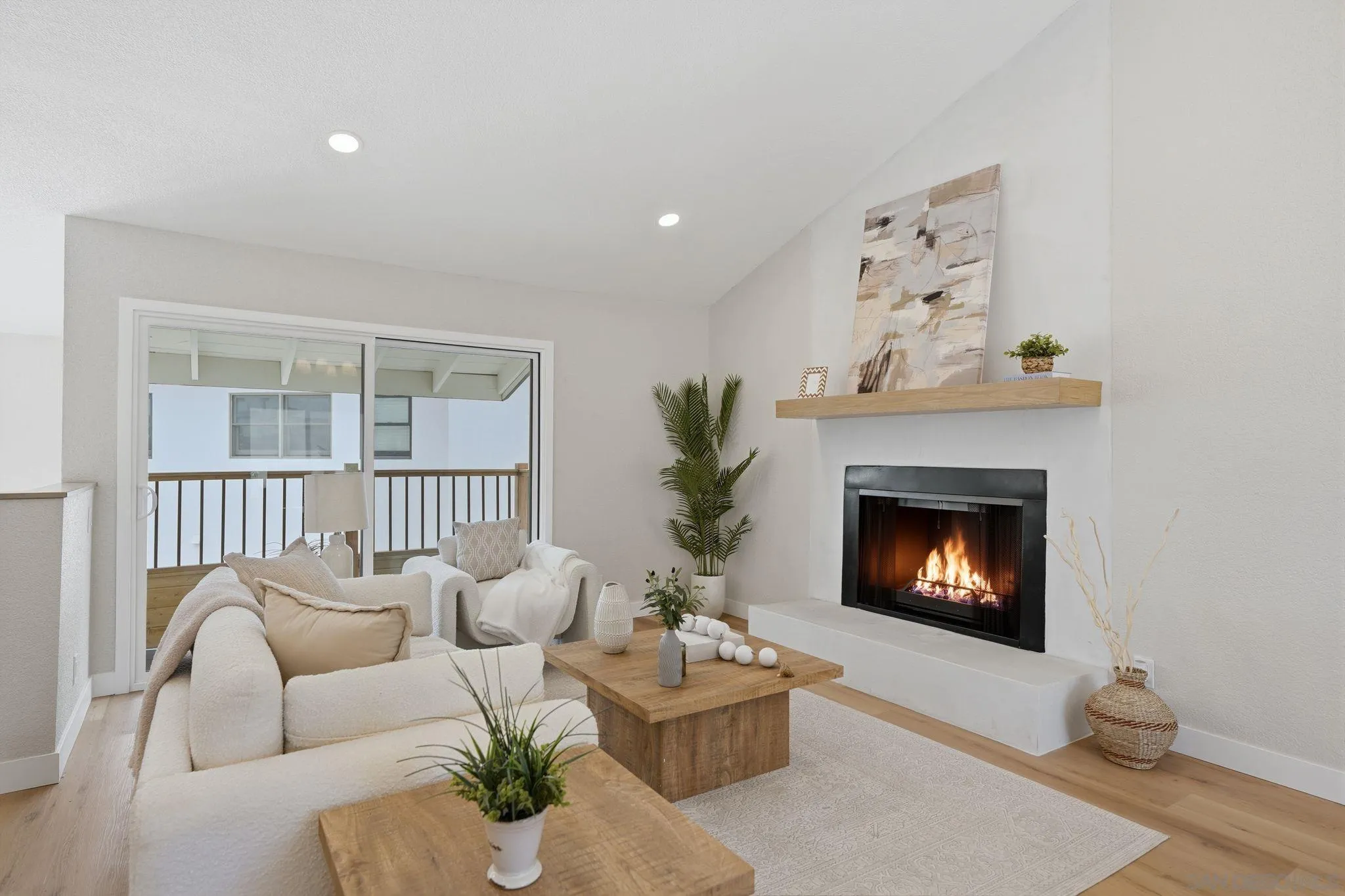 https://cdn.realtyfeed.com/cdn/127/260007747/22cdd872b53e768ec2b561d42a849fe7.webp