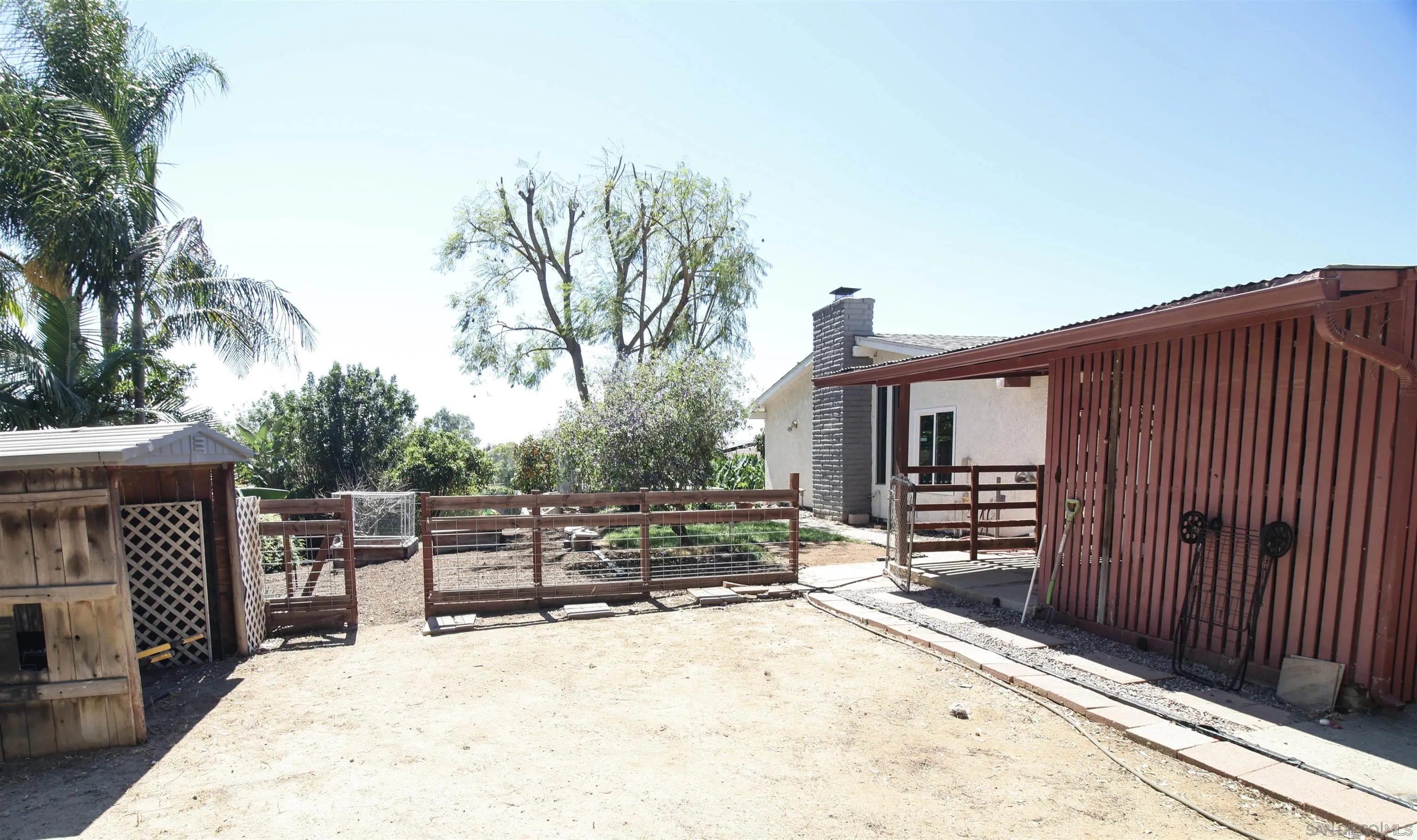 https://cdn.realtyfeed.com/cdn/127/260007749/9de988ba355a8f9745f4706adeb670d4.webp