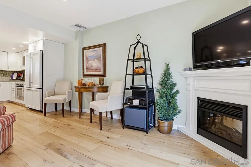 Photo #8: 260007751 Listing: Photo #8