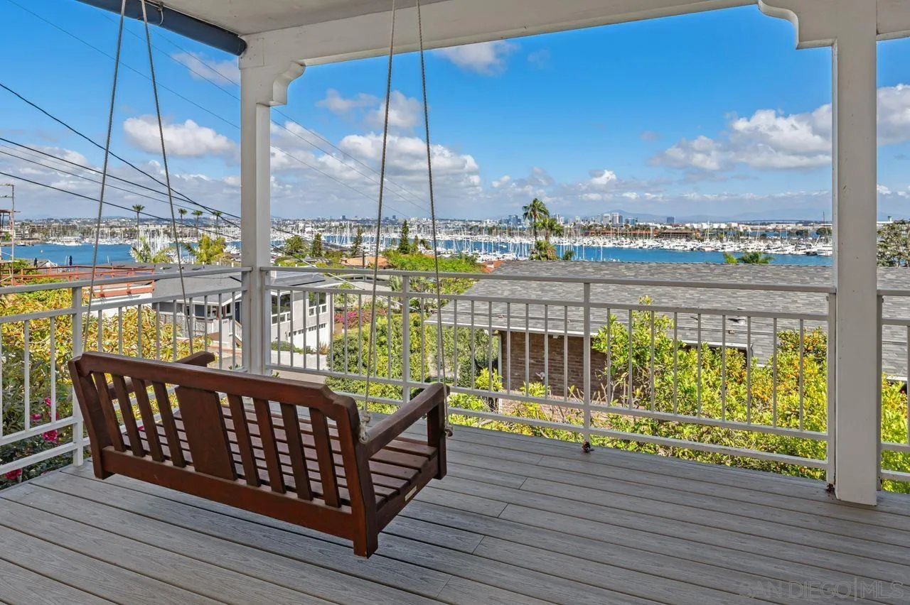595 Rosecrans Street, San Diego, CA, 92106