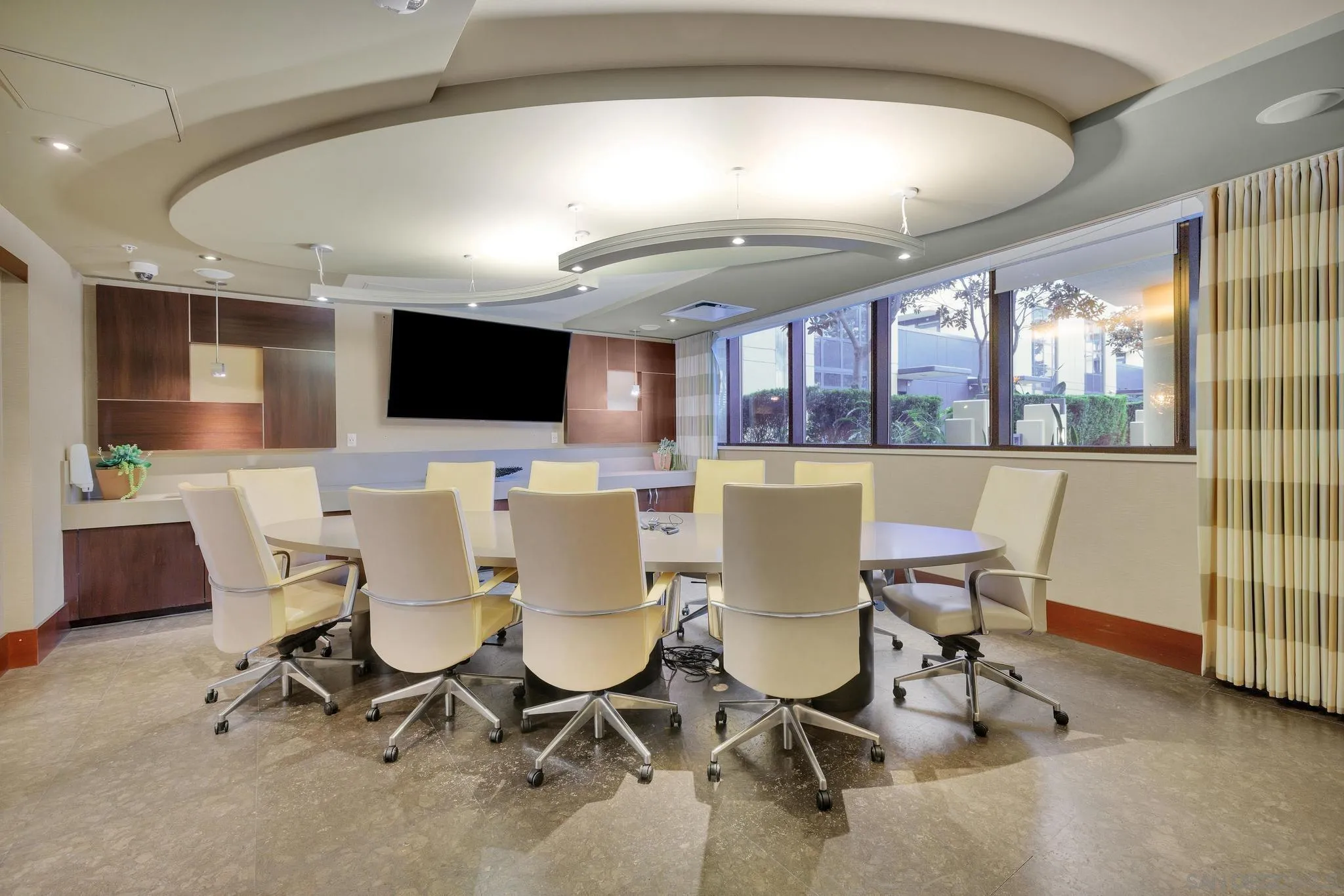 https://cdn.realtyfeed.com/cdn/127/260007756/474bea6dd23fc11f8f75ca547f421980.webp