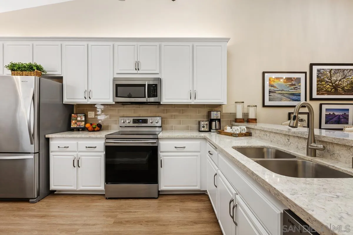 Photo #20: 260007758 Listing: Photo #20