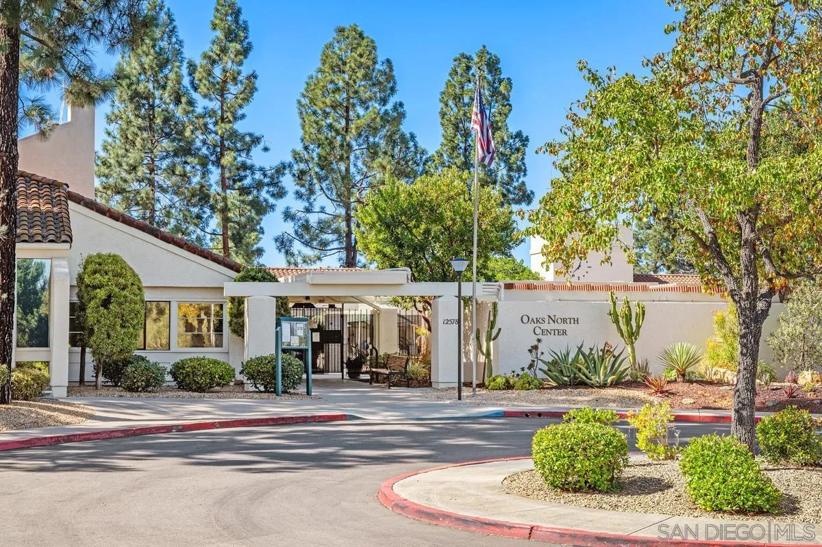 Photo #42: 260007758 Listing: Photo #42