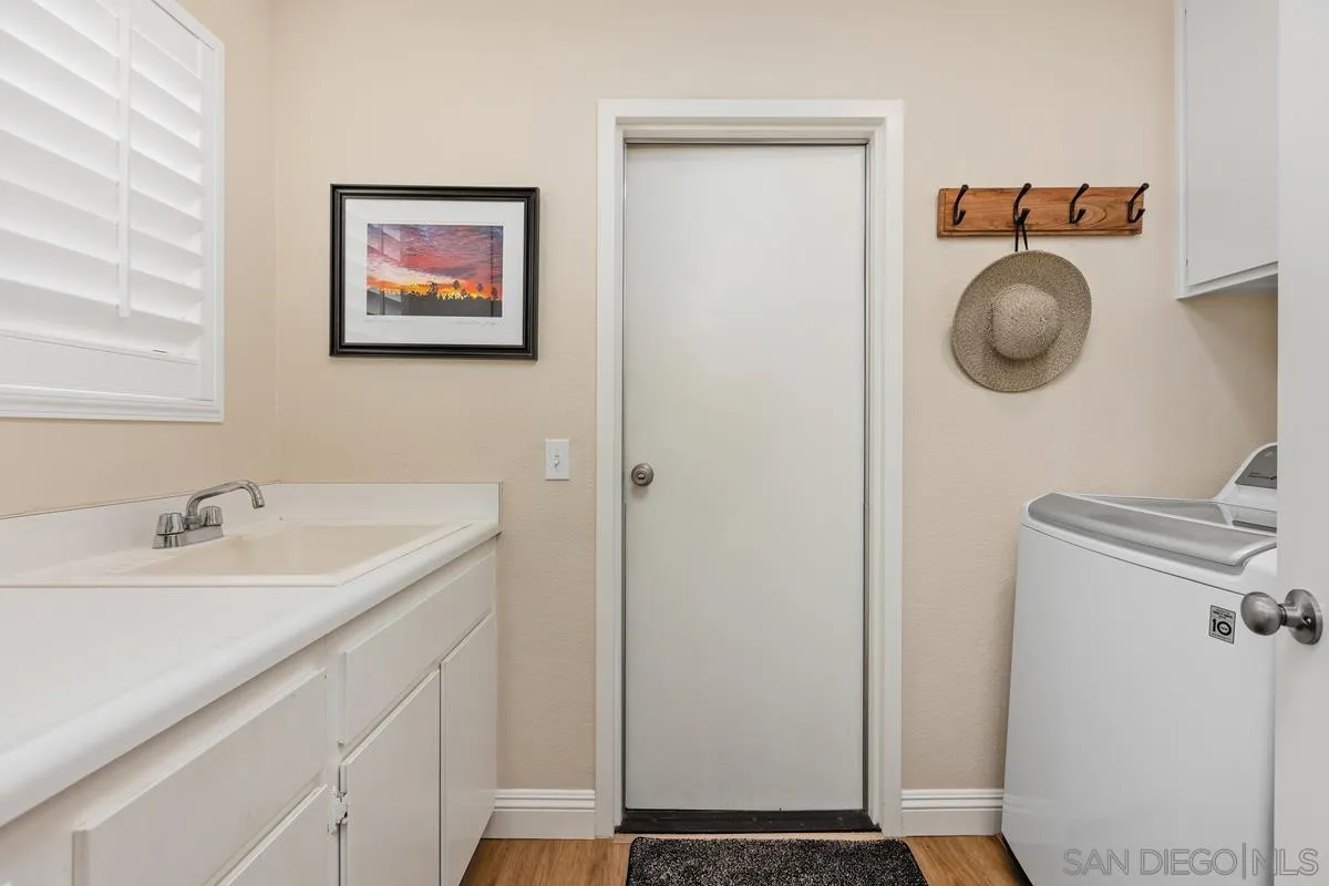 Photo #27: 260007758 Listing: Photo #27