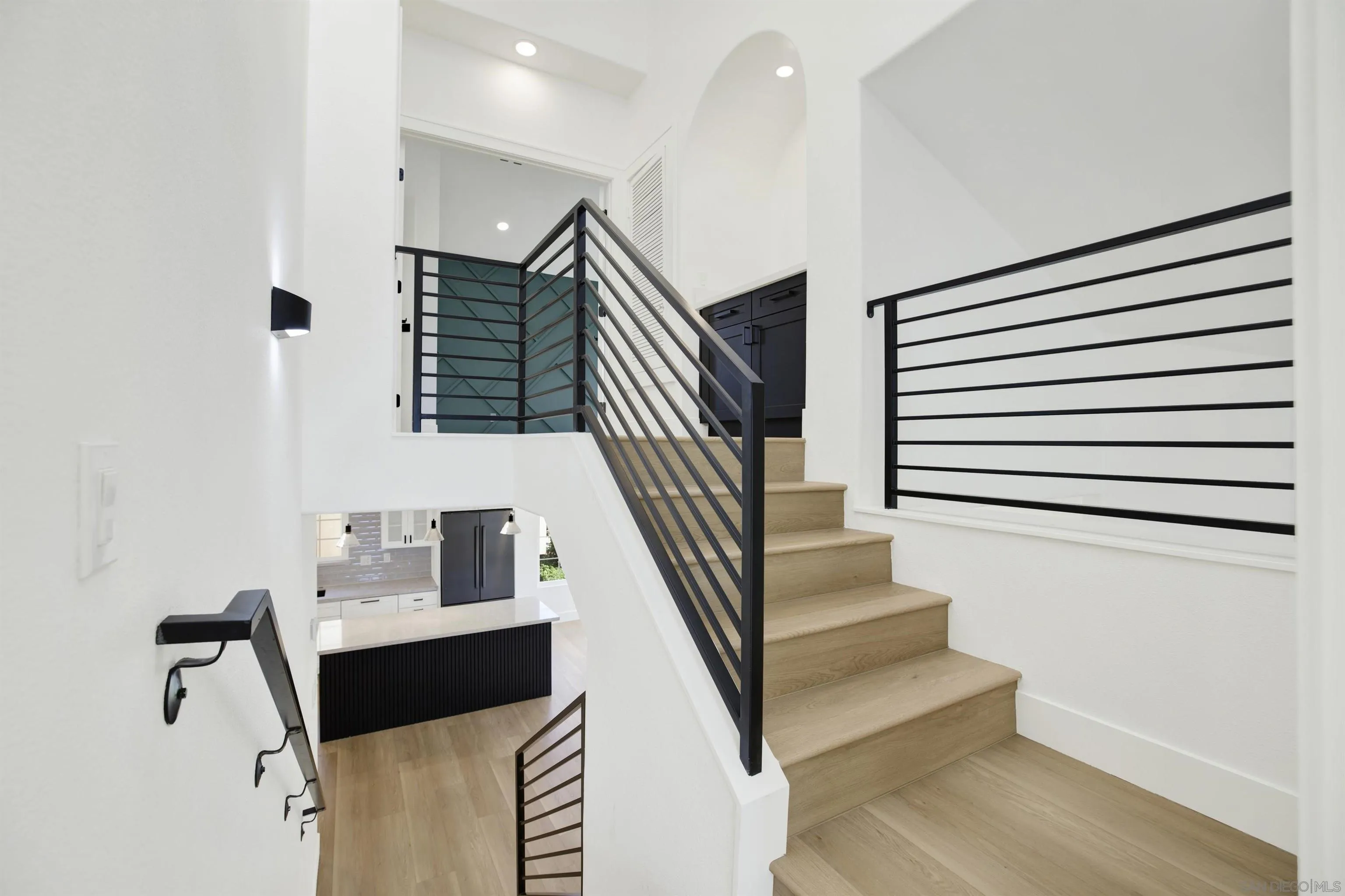 https://cdn.realtyfeed.com/cdn/127/260007764/8be79e8c743f91e51ff80360e309746f.webp