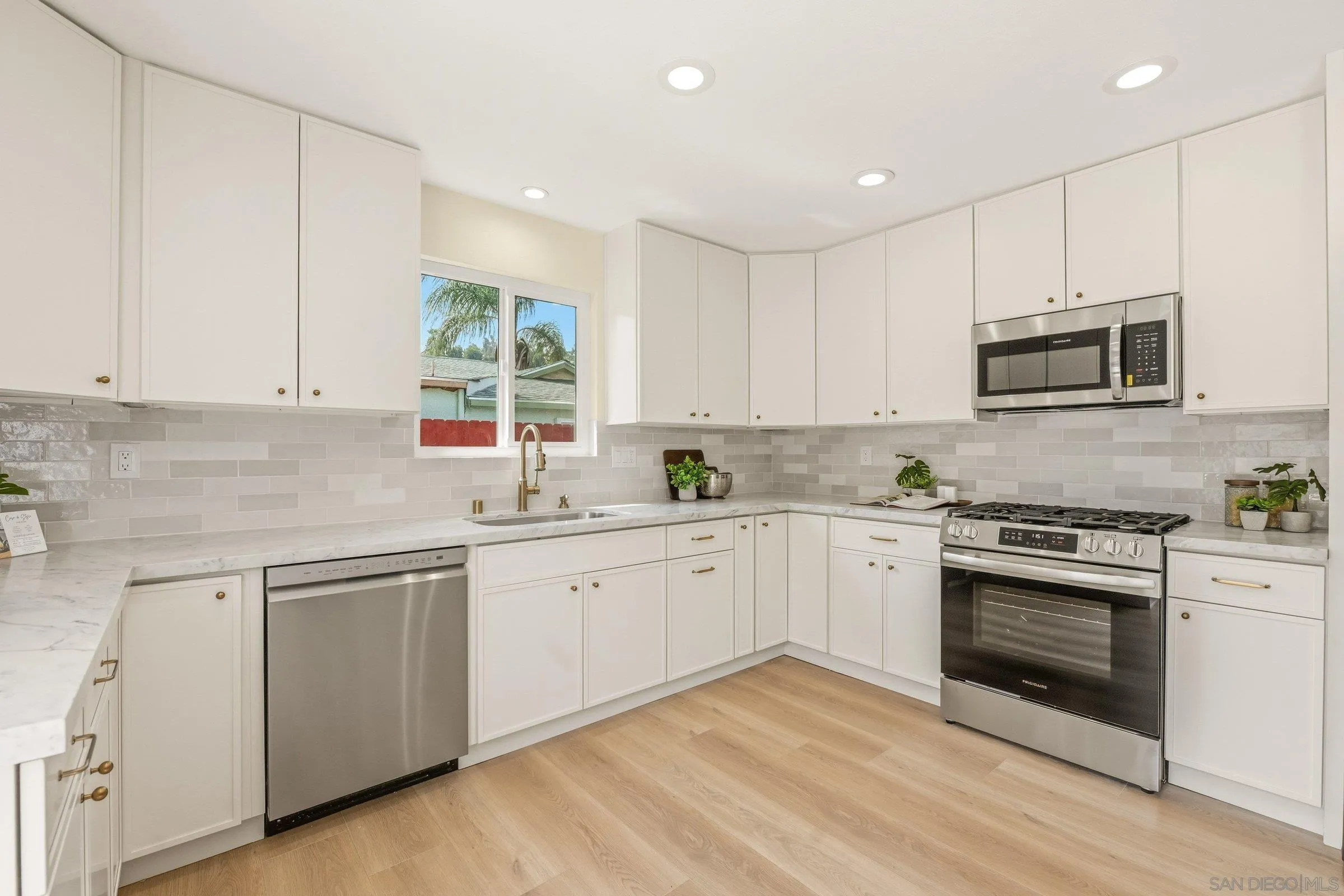 https://cdn.realtyfeed.com/cdn/127/260007766/6b22e04195ce8c0b57997145c6725ed4.webp