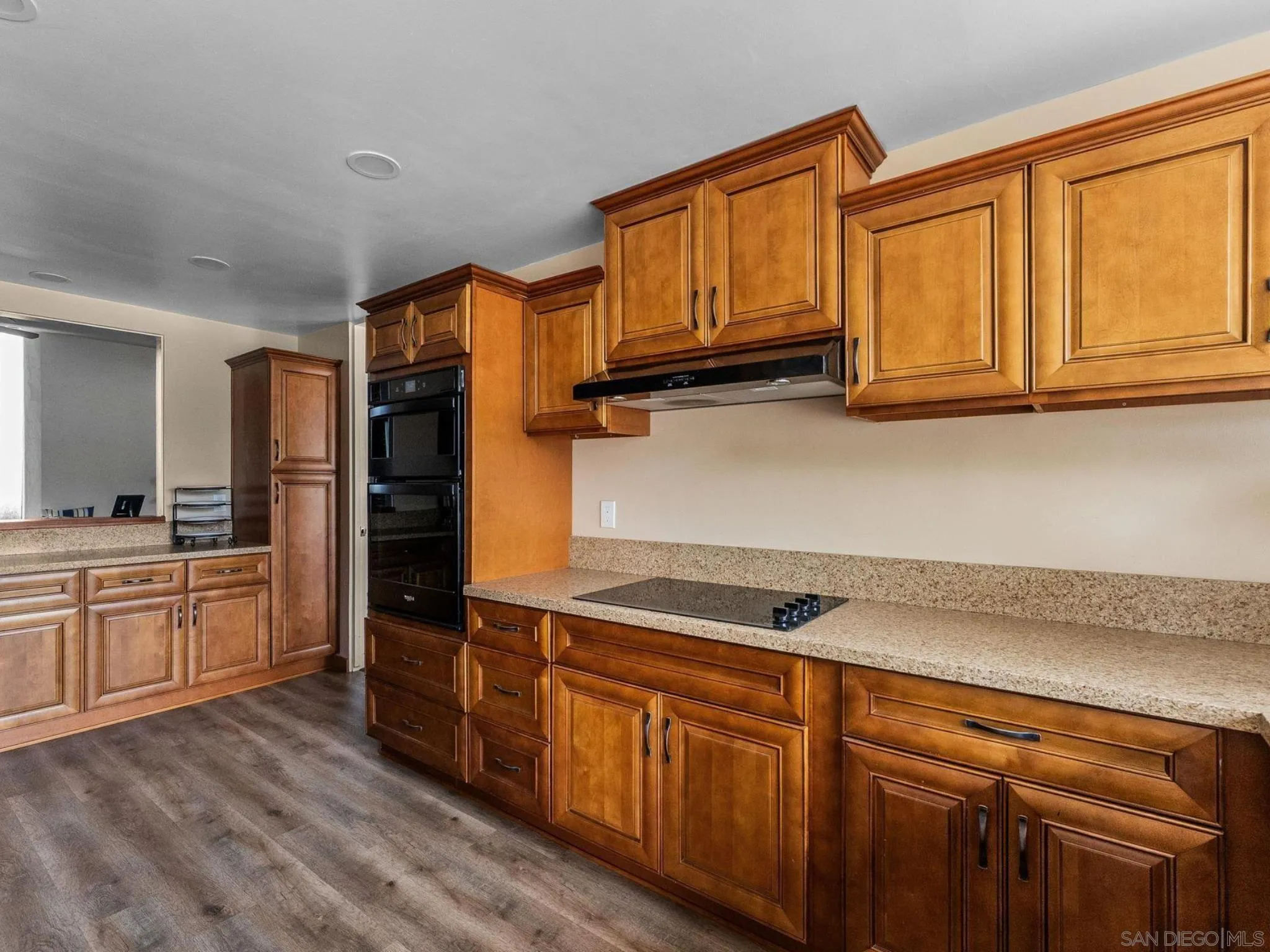 Photo #36: 260007776 Listing: Photo #36