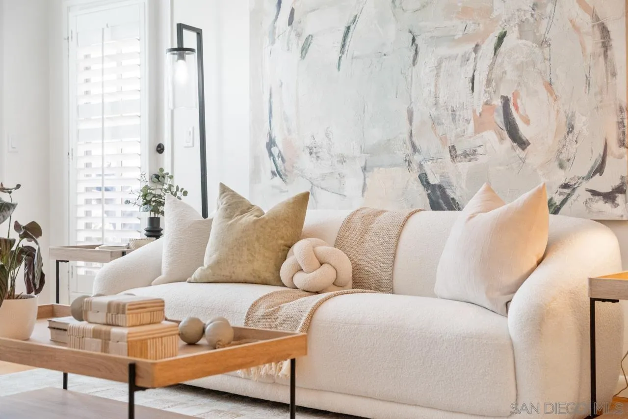 https://cdn.realtyfeed.com/cdn/127/260007777/0c77170adb9ea71064d5cf18f3d96160.webp