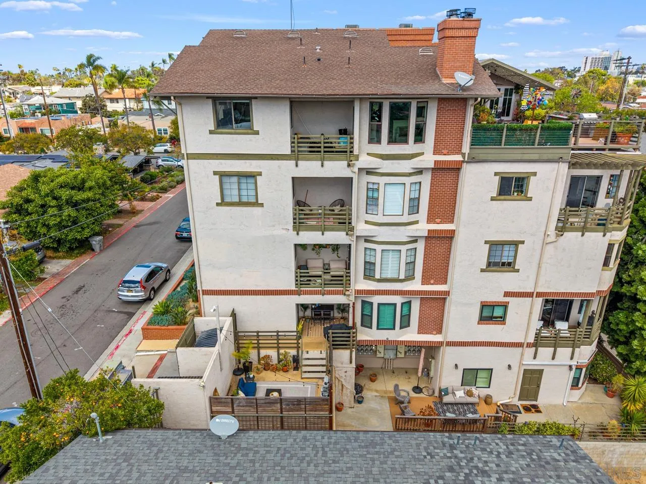 https://cdn.realtyfeed.com/cdn/127/260007777/2bc91dc97a36ff8fe54d38bf4dc96574.webp