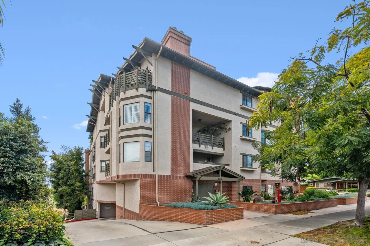 https://cdn.realtyfeed.com/cdn/127/260007777/30abb4db92c6496f29079cc32f99cd8b.webp