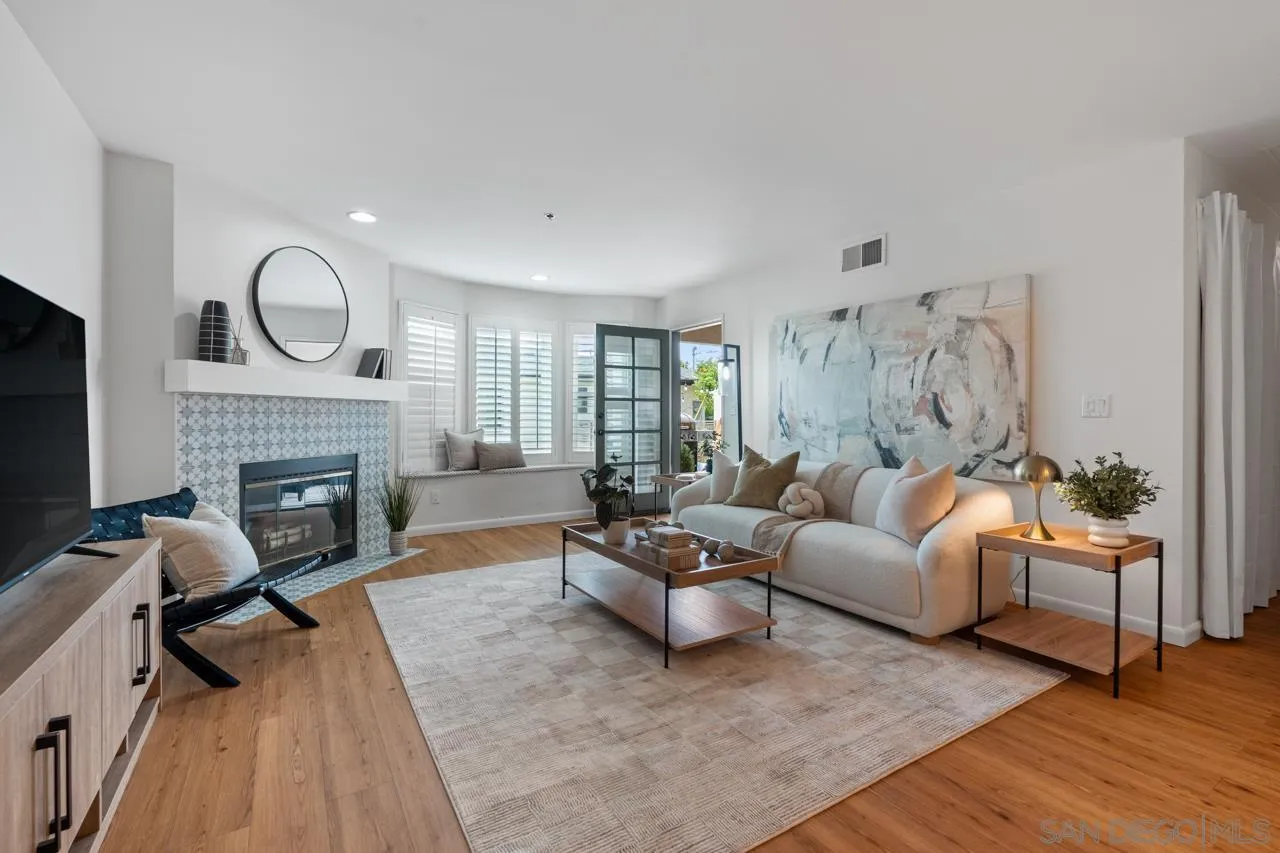 https://cdn.realtyfeed.com/cdn/127/260007777/9f61ef2a40ed5802f3460b254aa7447b.webp