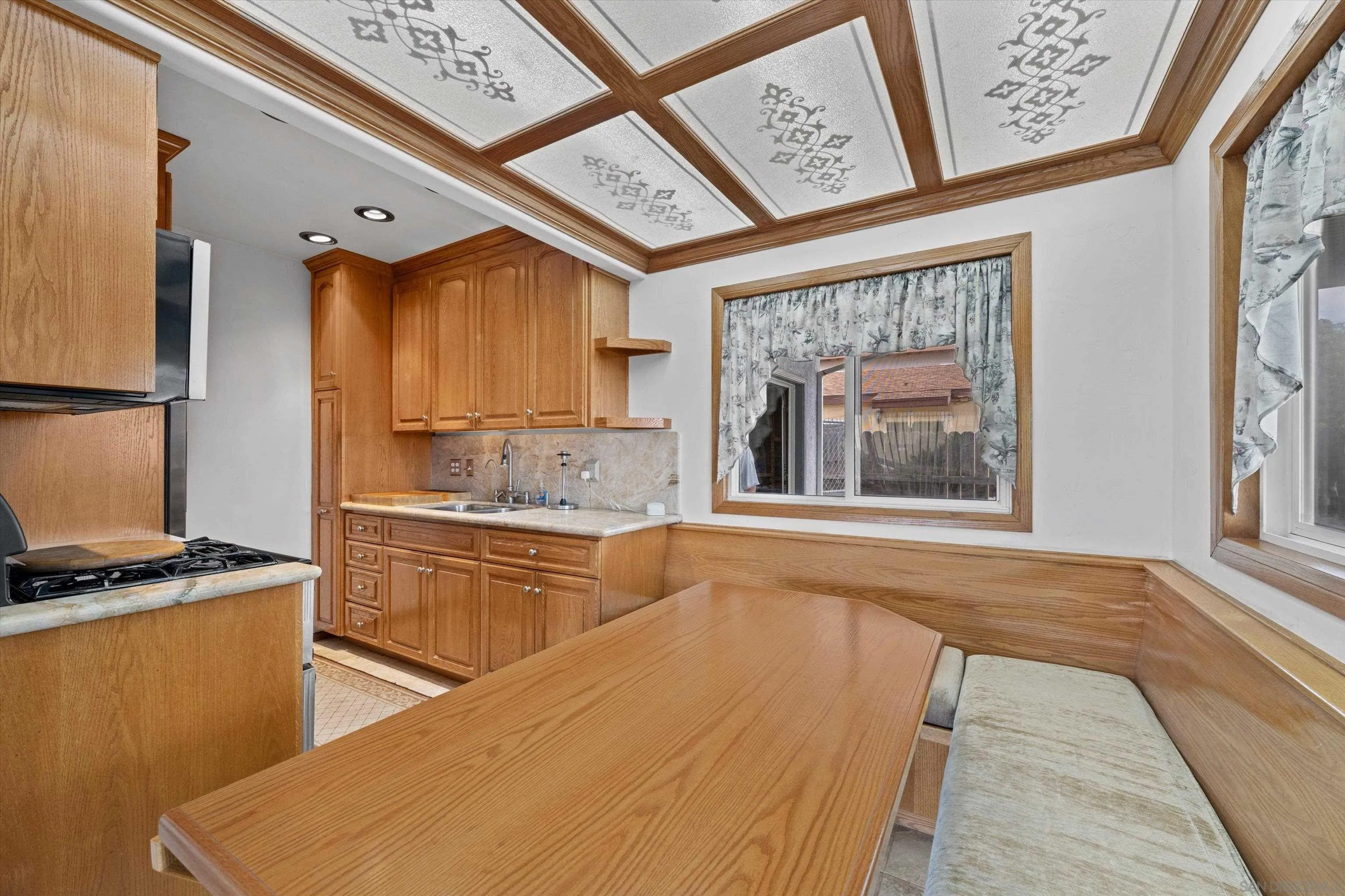 https://cdn.realtyfeed.com/cdn/127/260007796/60acd7c8a21d18500023d5d049c6d97a.webp
