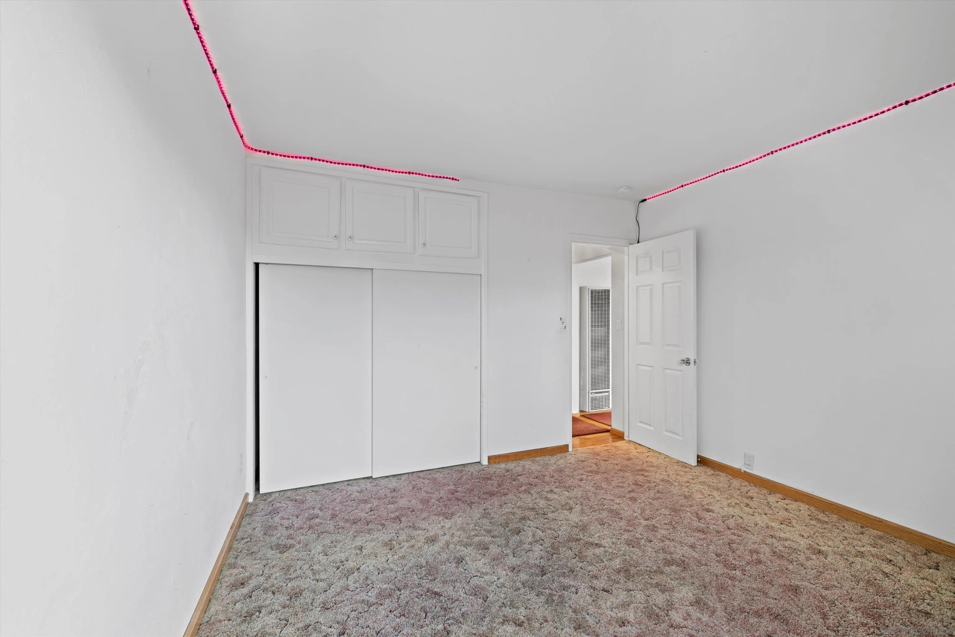 https://cdn.realtyfeed.com/cdn/127/260007796/6862fe623dafd8b5909865e2a4f8c368.webp