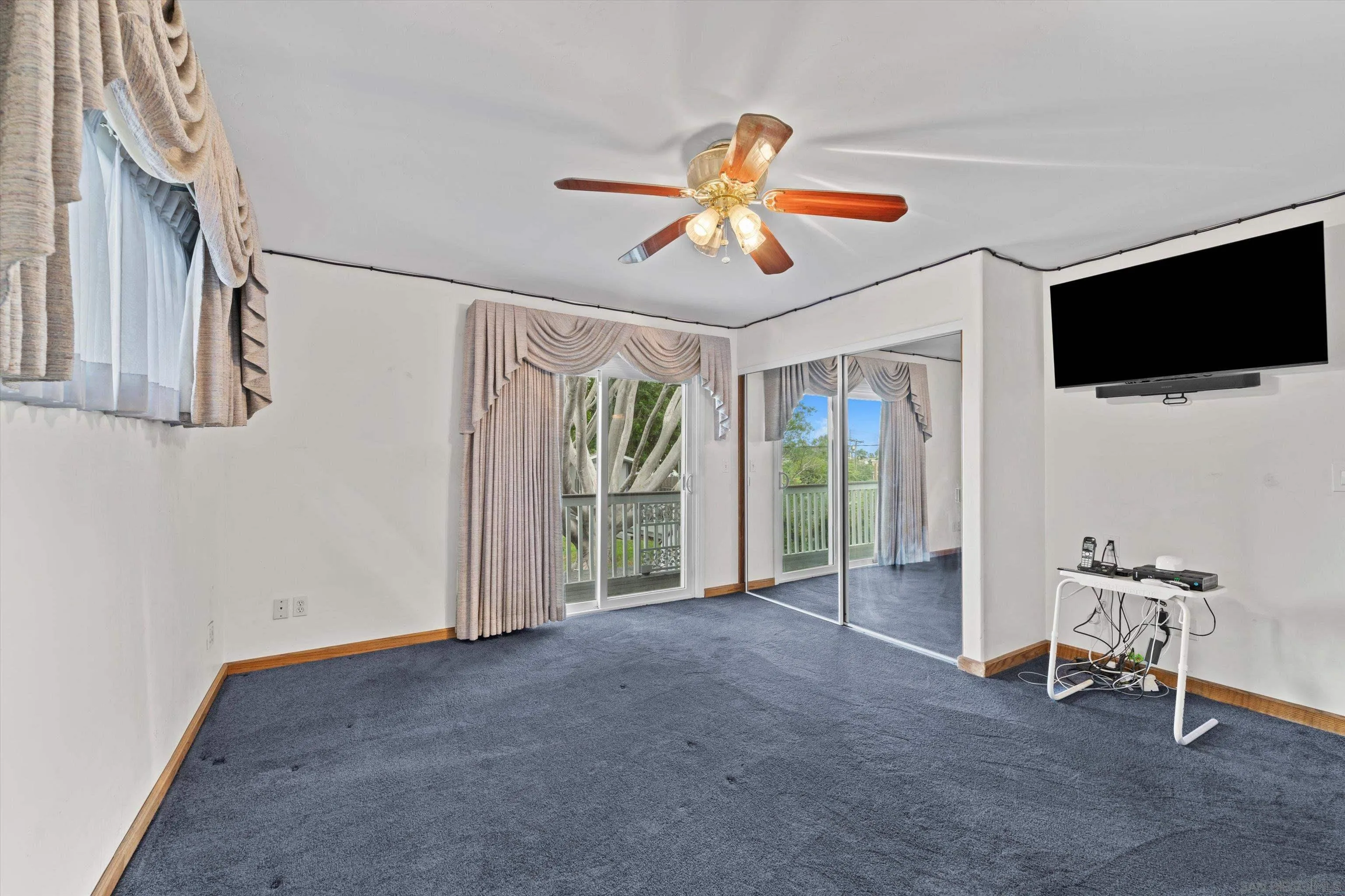 https://cdn.realtyfeed.com/cdn/127/260007796/88fad61ab84040cc32052ea36ddc39e3.webp