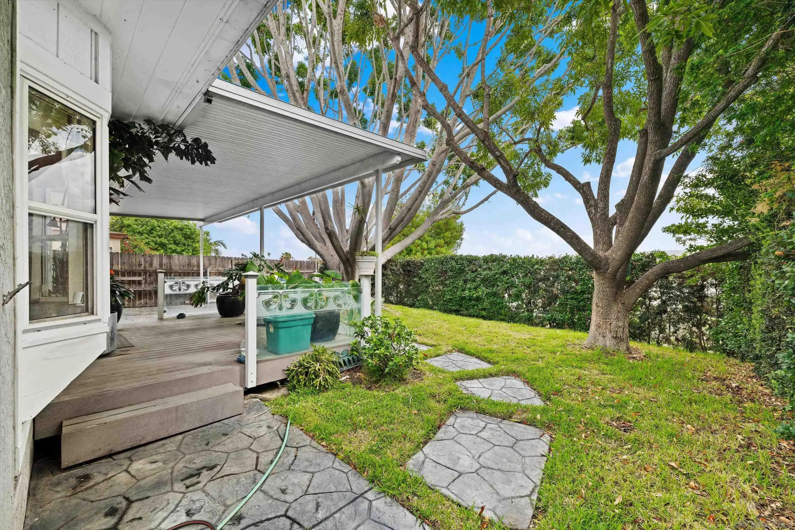 https://cdn.realtyfeed.com/cdn/127/260007796/9df55eee57263388d2a937b15316b69d.webp