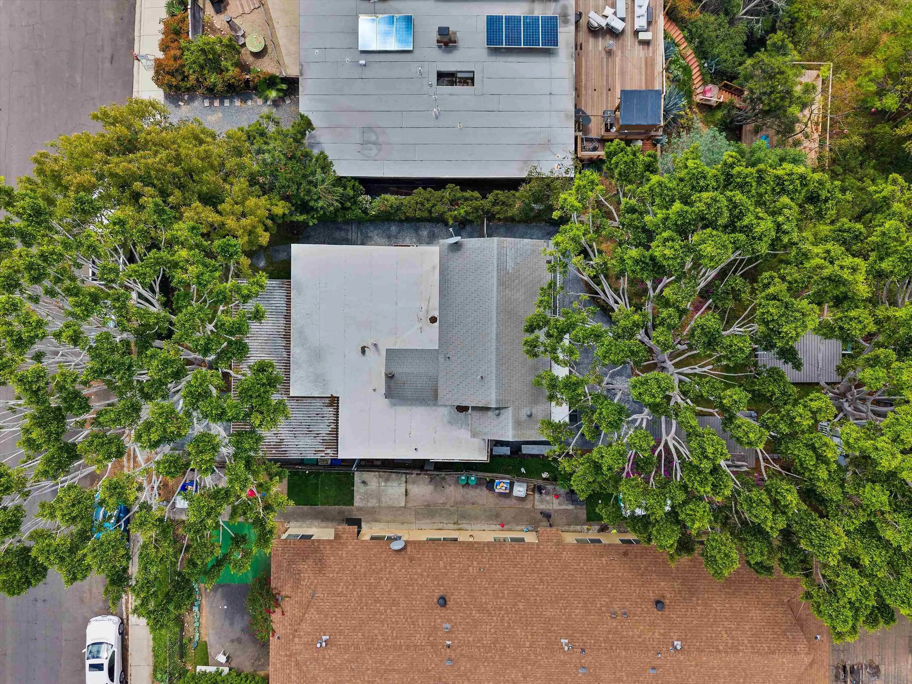 https://cdn.realtyfeed.com/cdn/127/260007796/a6561fd358d89590f82f8d50b7b84214.webp