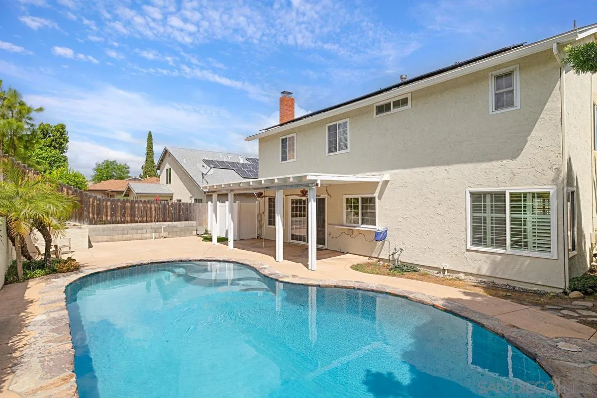https://cdn.realtyfeed.com/cdn/127/260007798/1bec2e05c90fc94c27877f70751f401e.webp