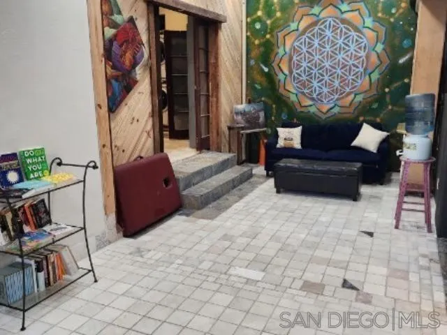 https://cdn.realtyfeed.com/cdn/127/260007814/98e6a143f6d2877385c1ed1e4b2b169a.webp