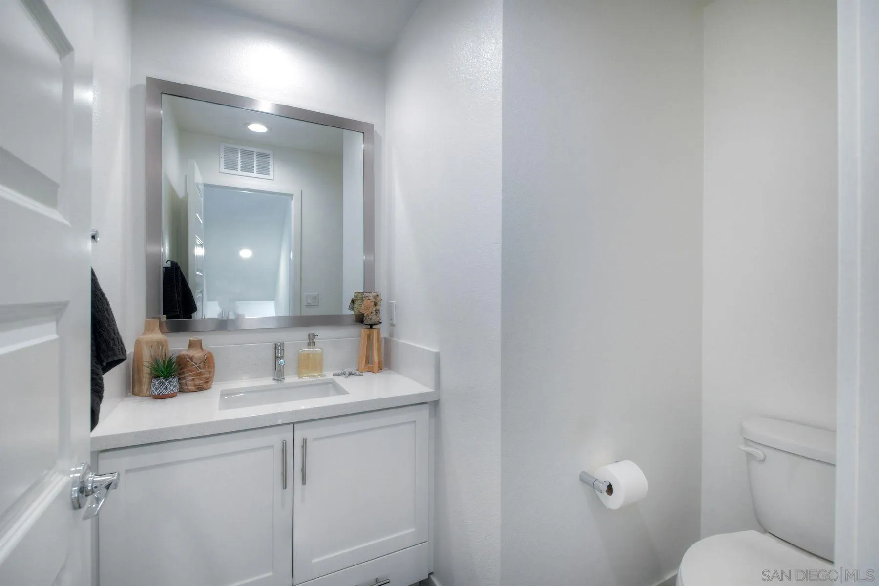 Photo #18: 260007819 Listing: Photo #18