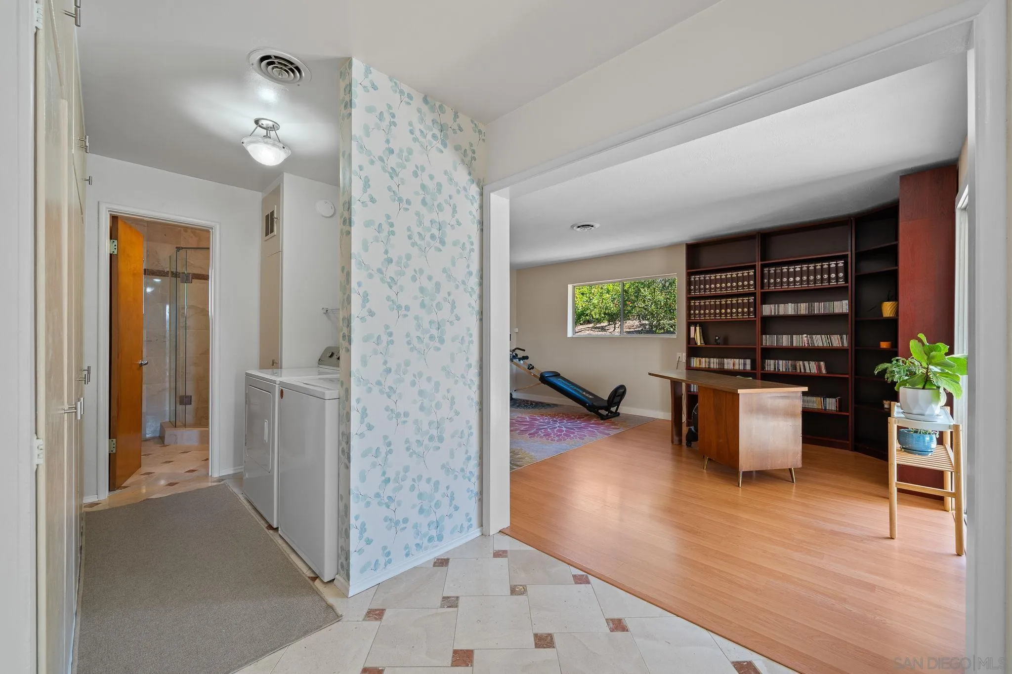 https://cdn.realtyfeed.com/cdn/127/260007824/770cbf9ee775b140f0d9e7ddcfe8363b.webp