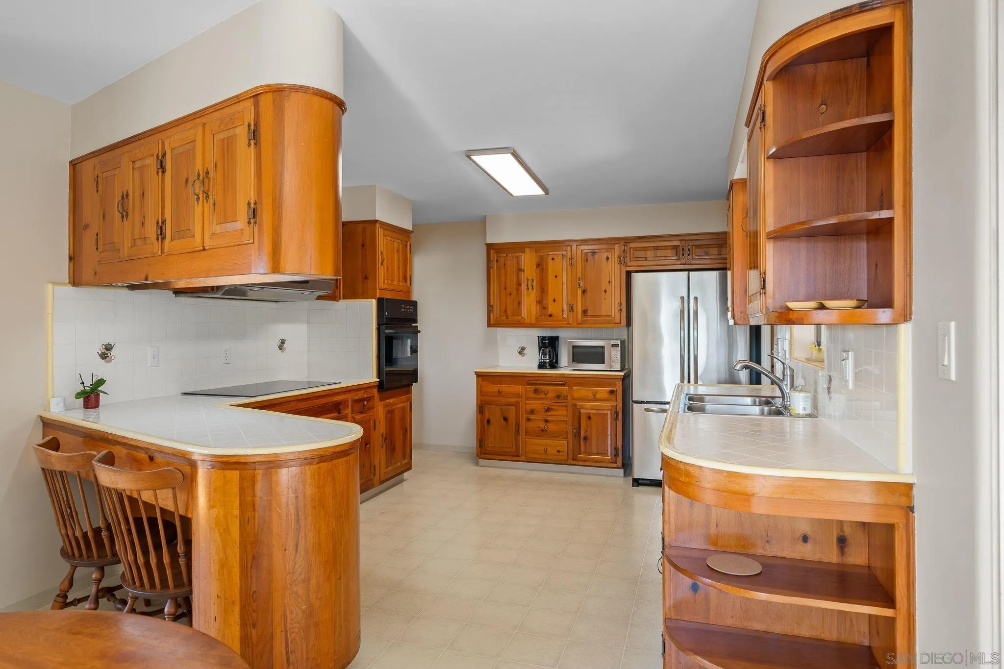 https://cdn.realtyfeed.com/cdn/127/260007824/8d1e5f44ca429ce857ebf96cada0caad.webp