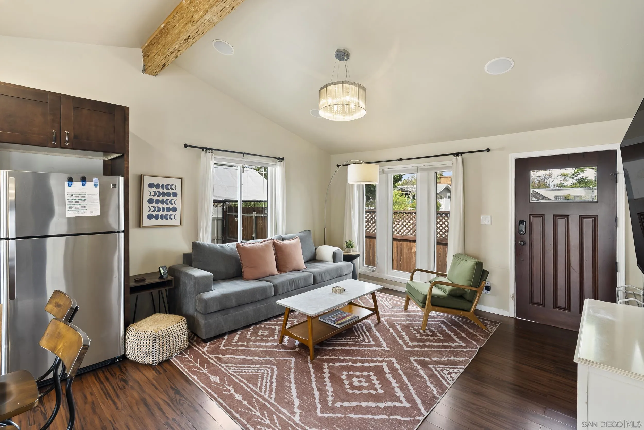 https://cdn.realtyfeed.com/cdn/127/260007825/07a2c6230525879bea7fd2773ea1ff17.webp