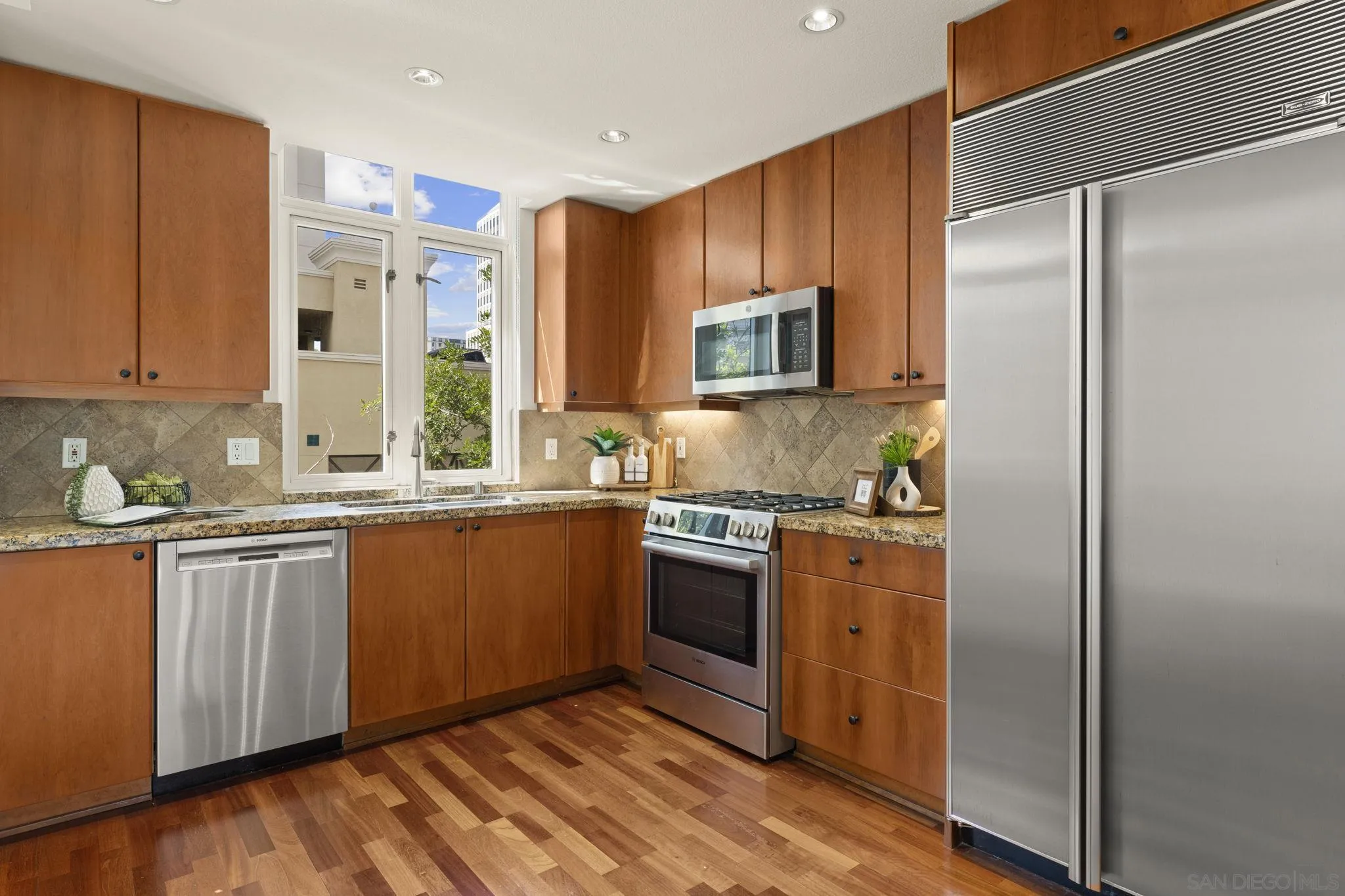 781 G St, San Diego, CA, 92101
