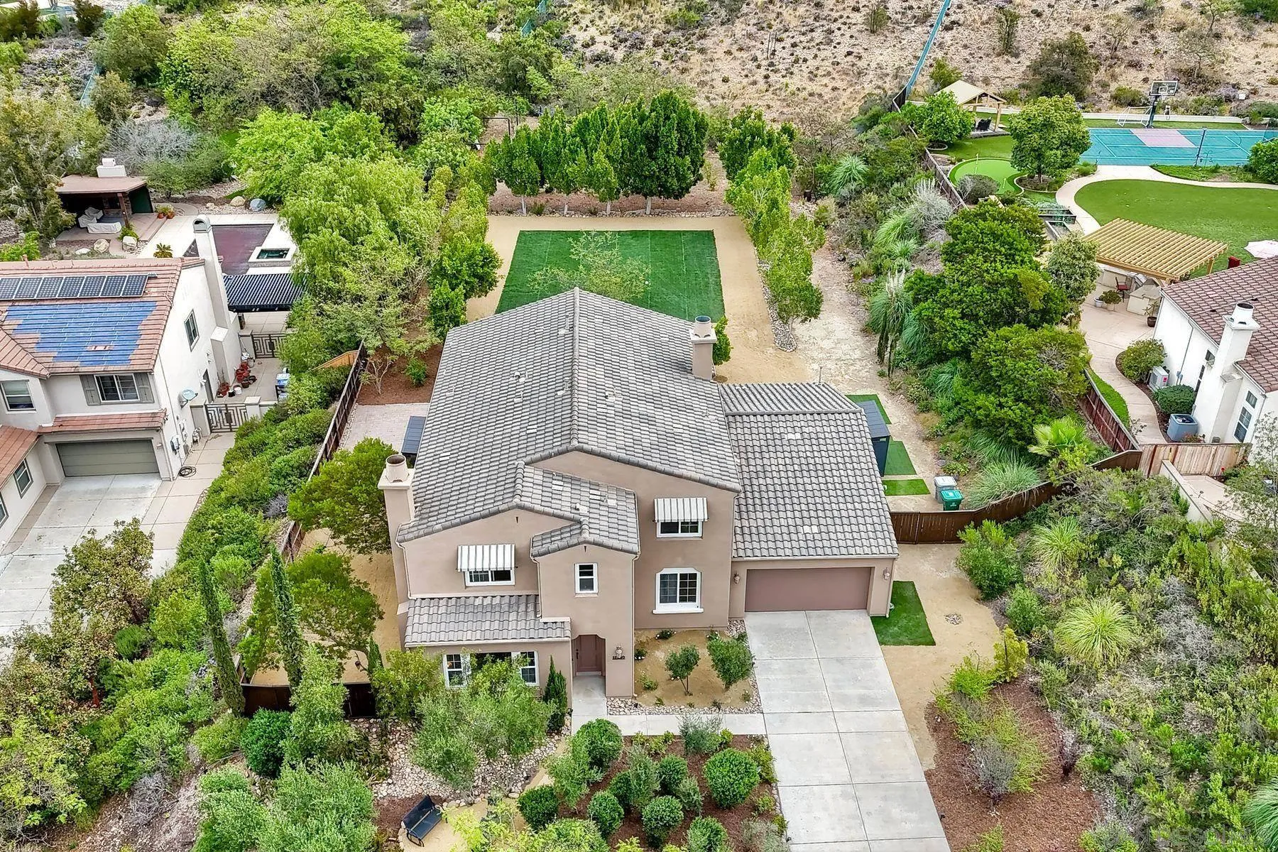 https://cdn.realtyfeed.com/cdn/127/260007830/4bd438bc7597177d05551a87bbf41074.webp