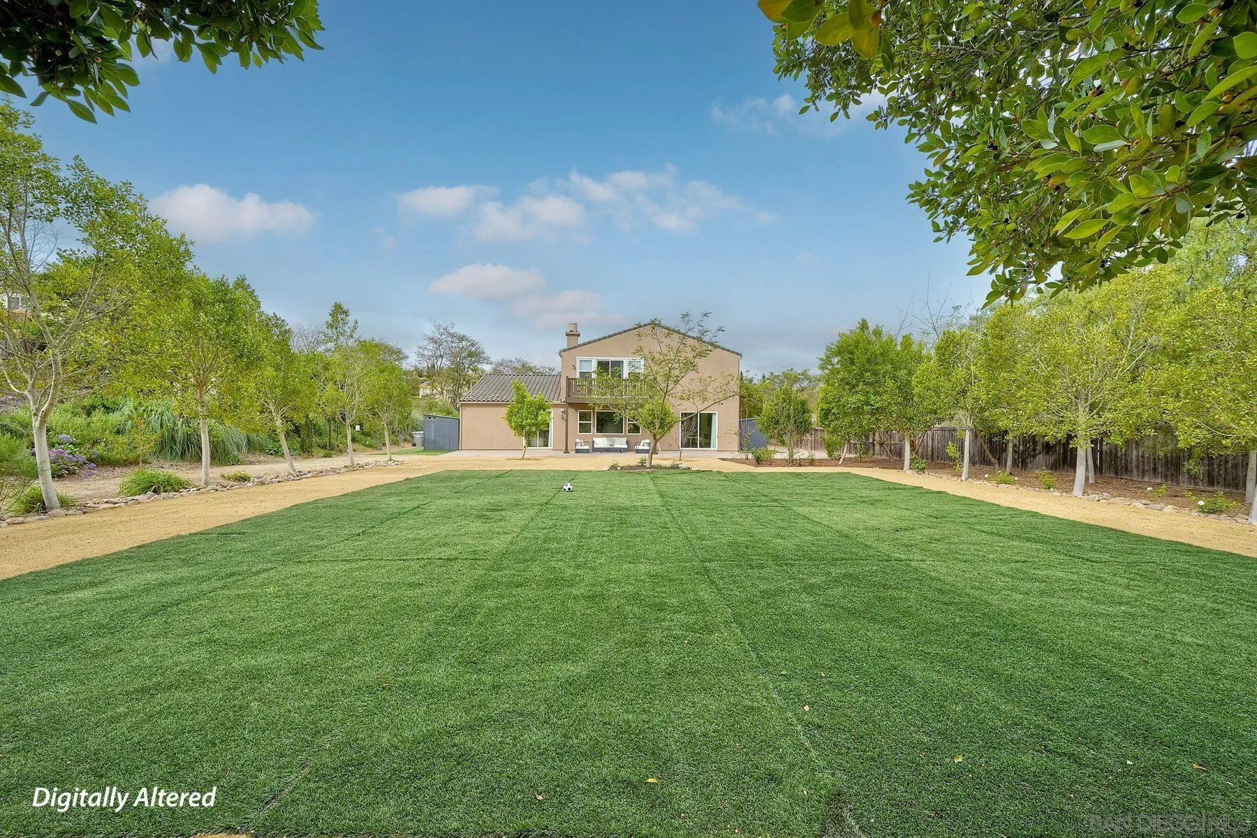 https://cdn.realtyfeed.com/cdn/127/260007830/56461605f55e639ec44030ee3fd348e9.webp