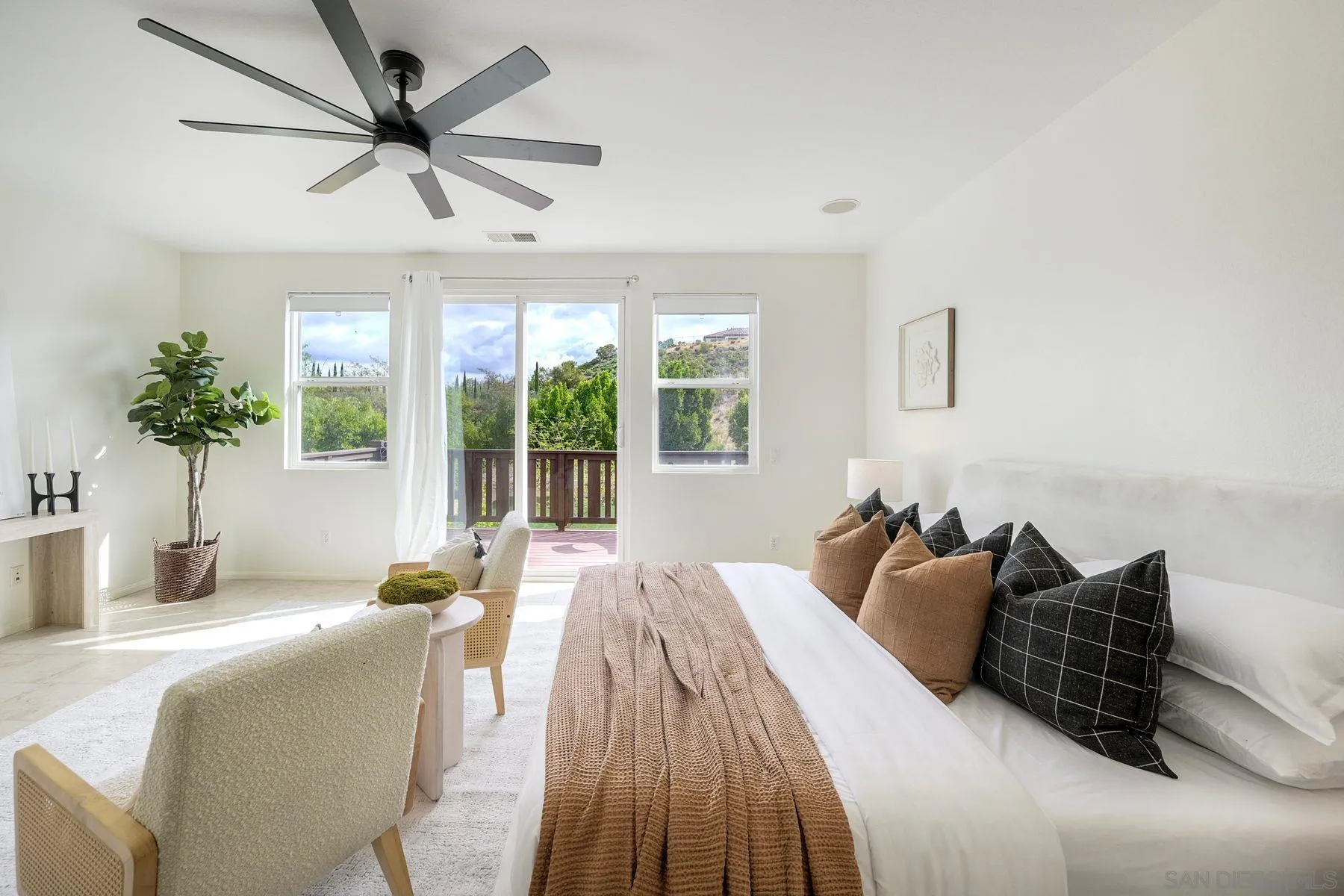 https://cdn.realtyfeed.com/cdn/127/260007830/a640b90c12194e72306efbae4c24fba5.webp