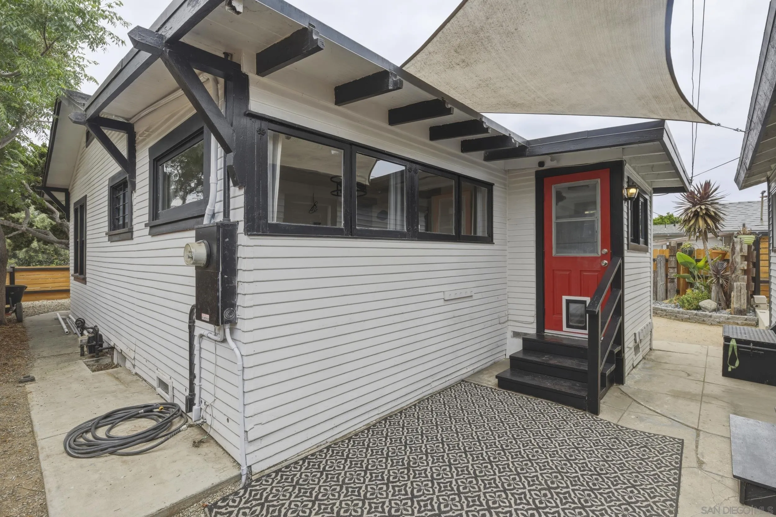 https://cdn.realtyfeed.com/cdn/127/260007840/cf5a364a050b0f8a1f0d660b1d4c3a72.webp
