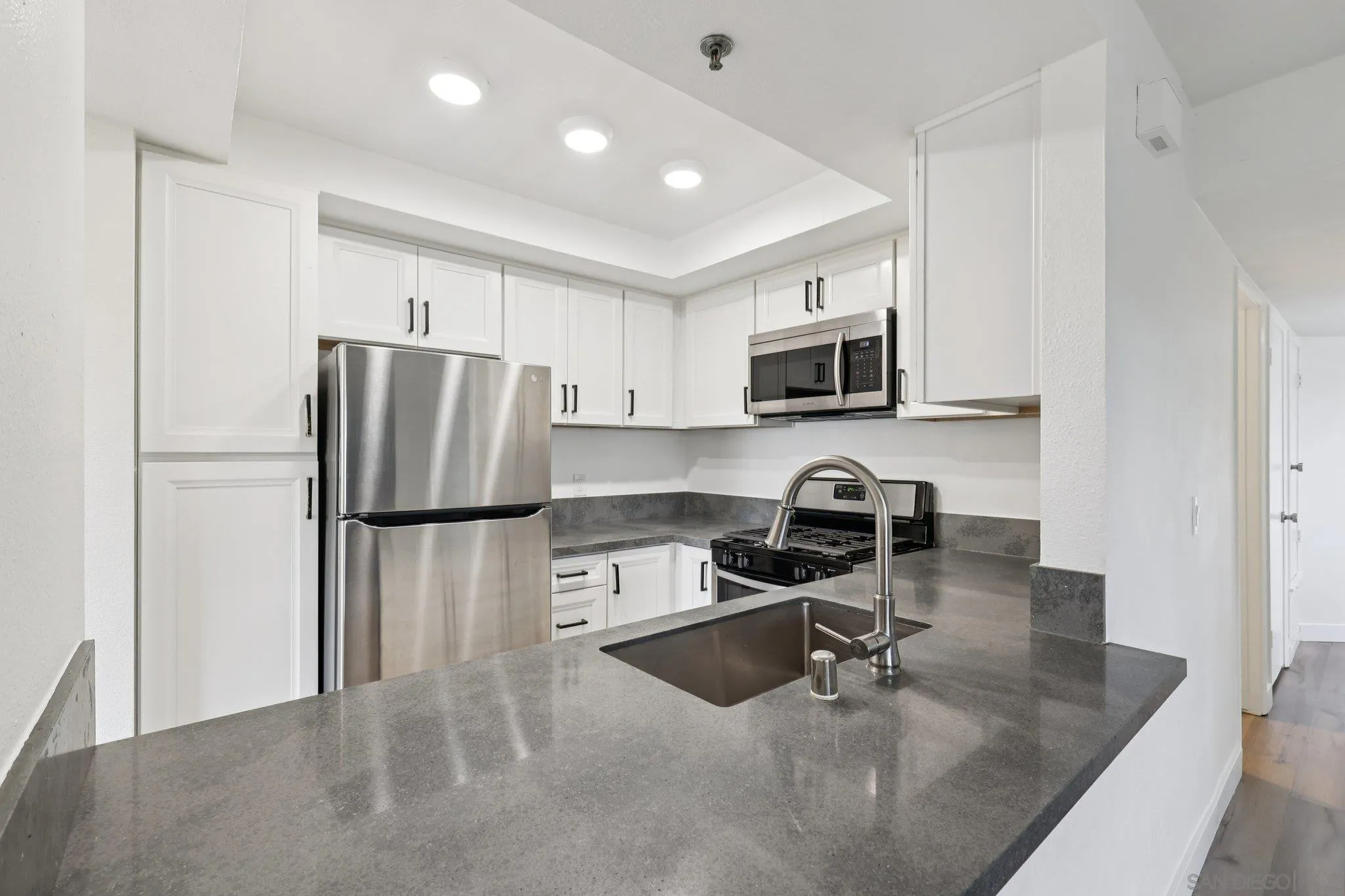 https://cdn.realtyfeed.com/cdn/127/260007849/0a3cfd6394ccd19eb25f9084384cda62.webp