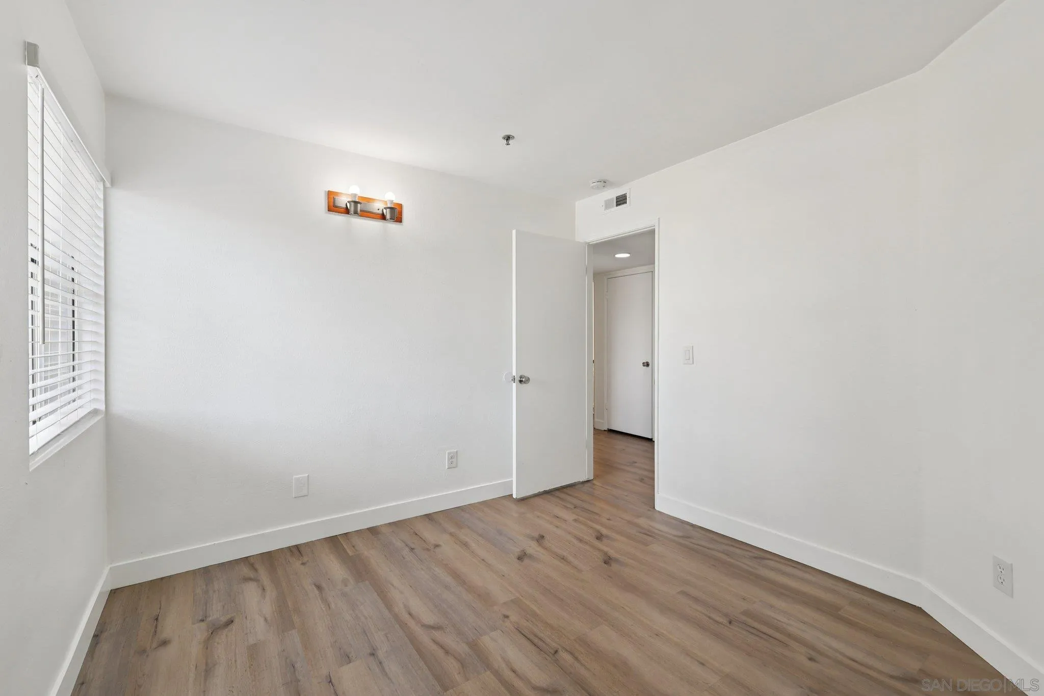 2077 Lakeridge Circle UNIT 104, Chula Vista, CA, 91913