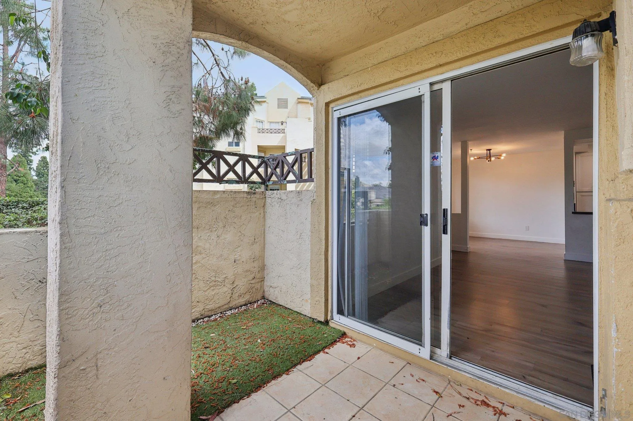 https://cdn.realtyfeed.com/cdn/127/260007849/1cecbadc4ccb87fb972728970c308b87.webp