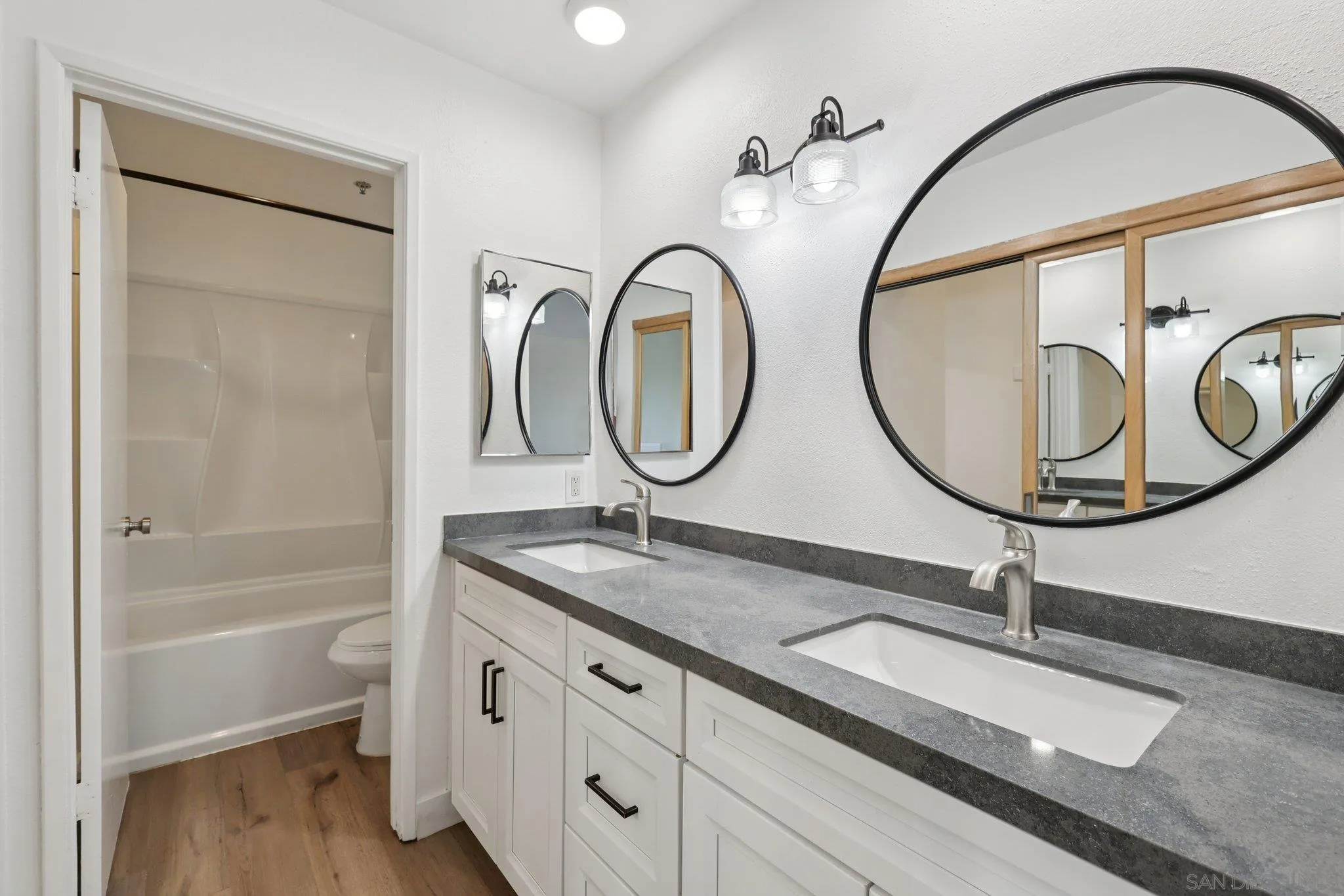 2077 Lakeridge Circle UNIT 104, Chula Vista, CA, 91913