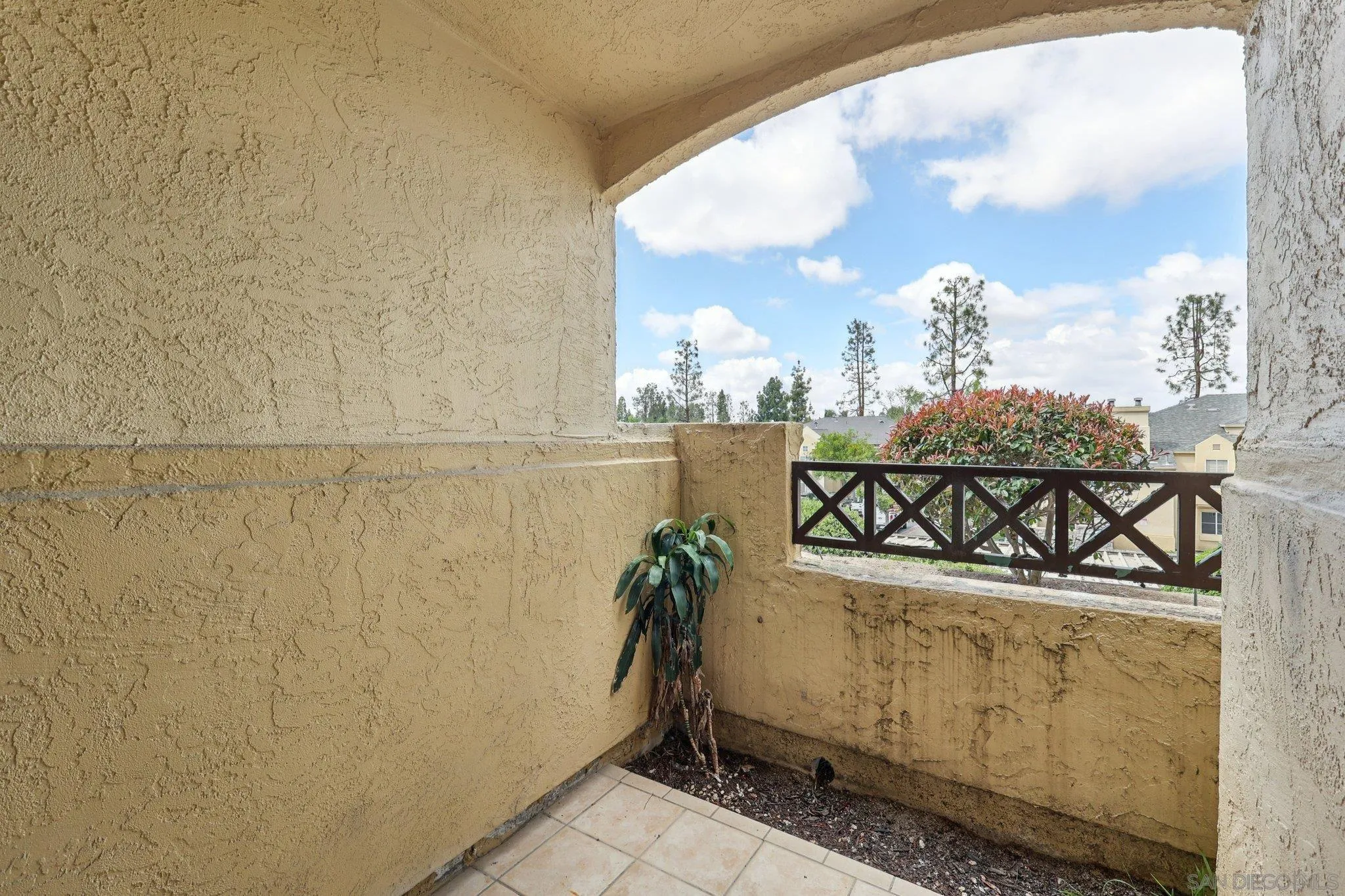 2077 Lakeridge Circle UNIT 104, Chula Vista, CA, 91913