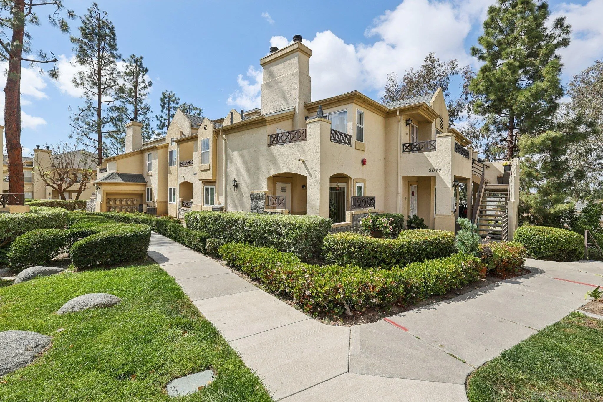 https://cdn.realtyfeed.com/cdn/127/260007849/85c003329af34db6e48ae669dfde1103.webp