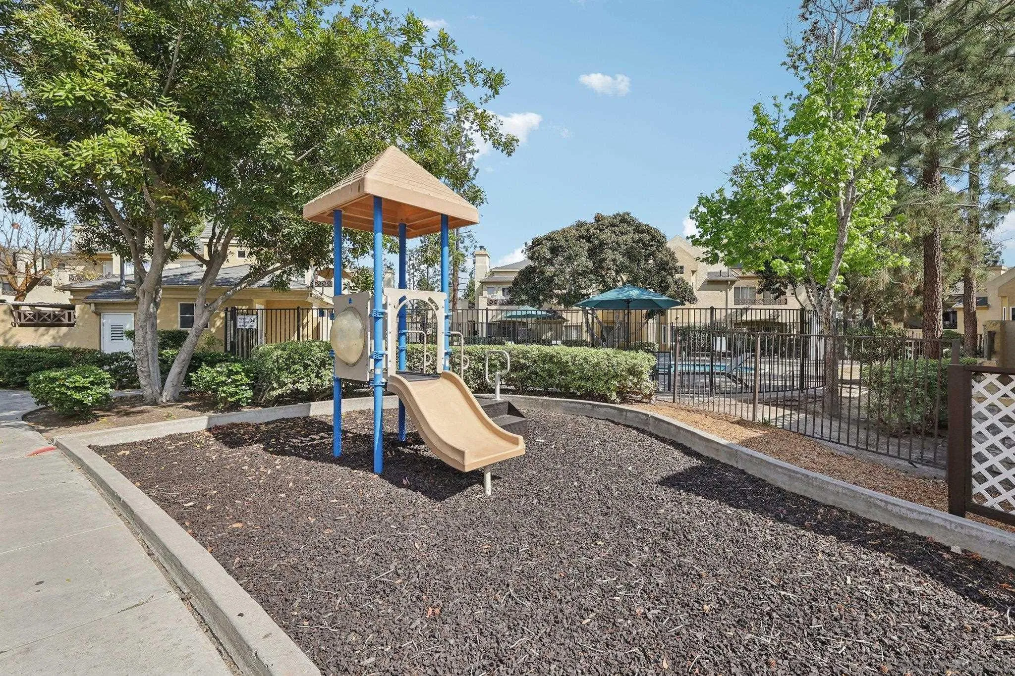 https://cdn.realtyfeed.com/cdn/127/260007849/cfe9fdefcc79e885be3dcdfd67aff732.webp