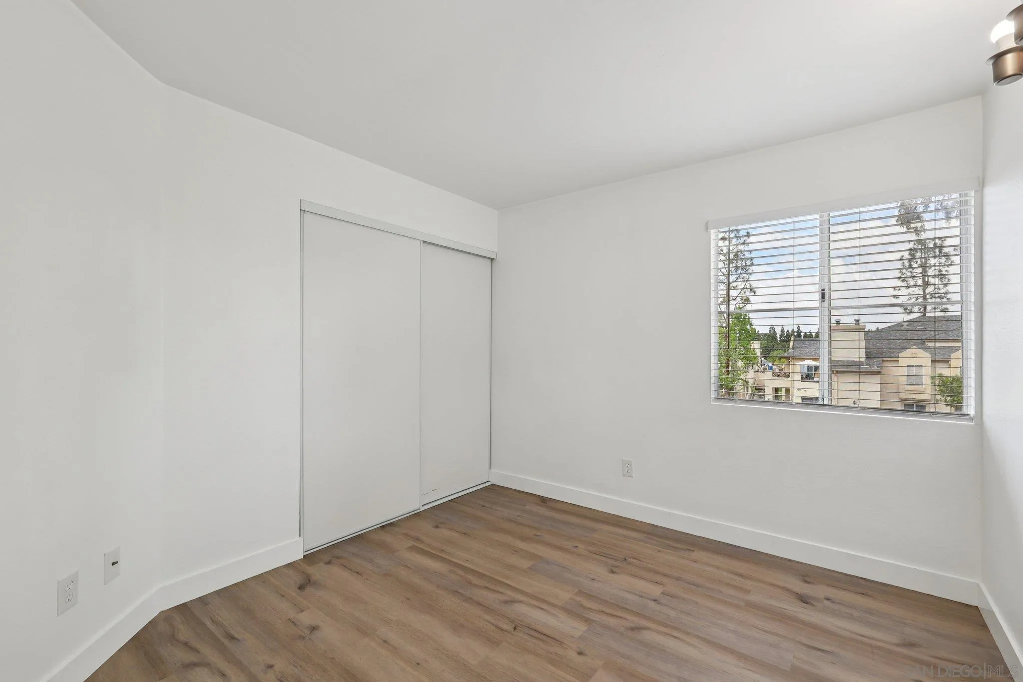 2077 Lakeridge Circle UNIT 104, Chula Vista, CA, 91913