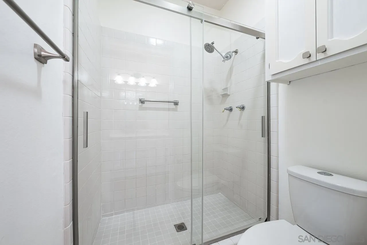 Photo #28: 260007854 Listing: Photo #28